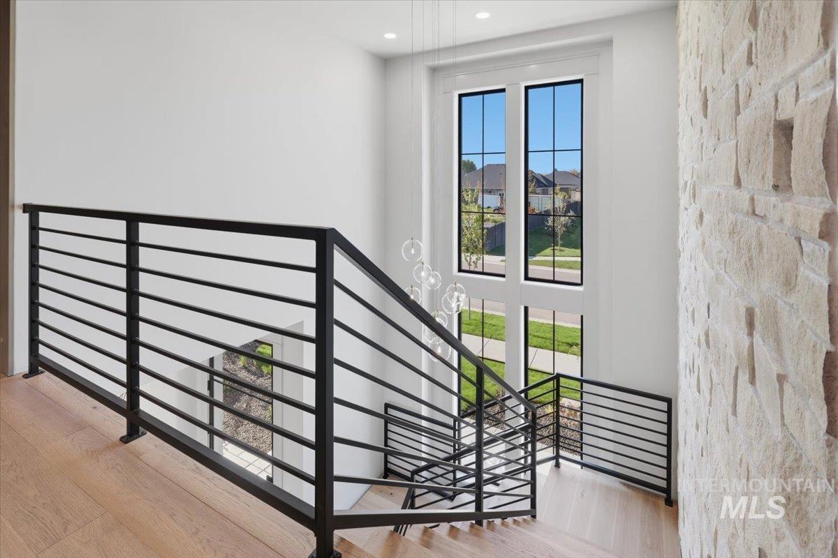 4930 W Braveheart, Eagle, Idaho 83616, 3 Bedrooms, 4 Bathrooms, Residential For Sale, Price $1,895,000,MLS 98980660