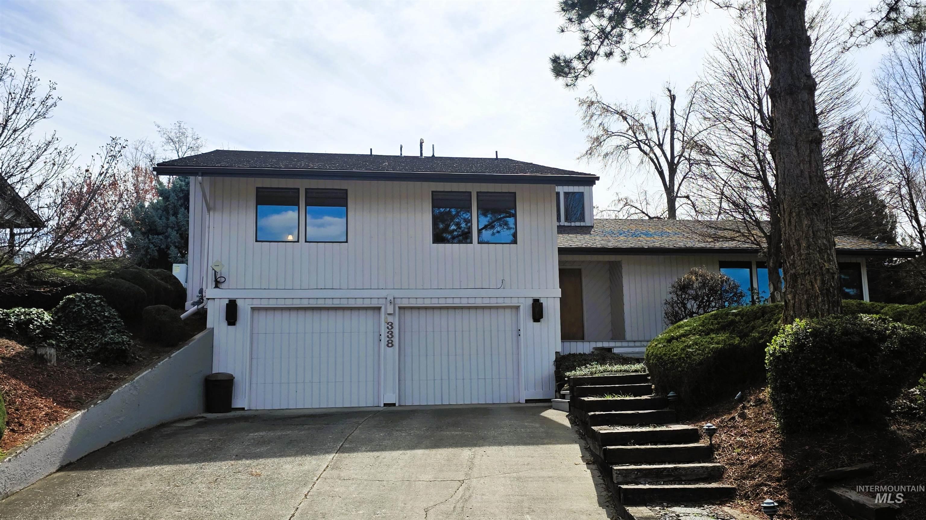 338 W Shiloh Drive, Lewiston, Idaho 83501, 4 Bedrooms, 2.5 Bathrooms, Residential For Sale, Price $448,000, 98980662