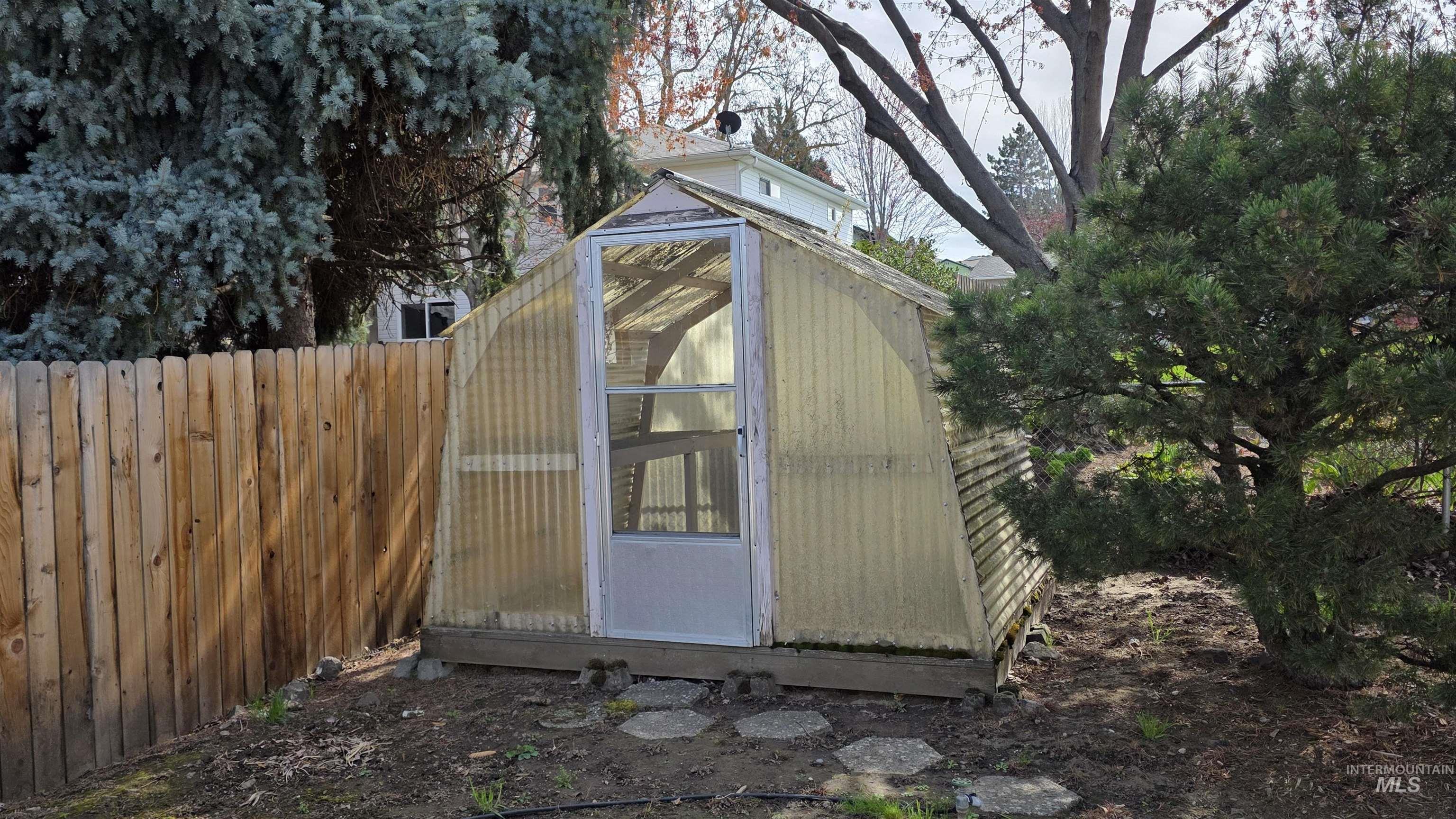 338 W Shiloh Drive, Lewiston, Idaho 83501, 4 Bedrooms, 2.5 Bathrooms, Residential For Sale, Price $448,000, 98980662