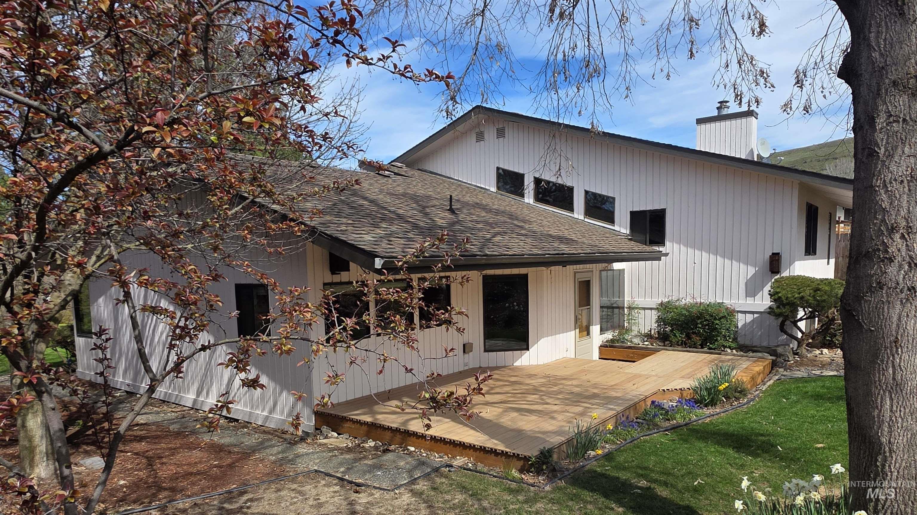 338 W Shiloh Drive, Lewiston, Idaho 83501, 4 Bedrooms, 2.5 Bathrooms, Residential For Sale, Price $448,000, 98980662