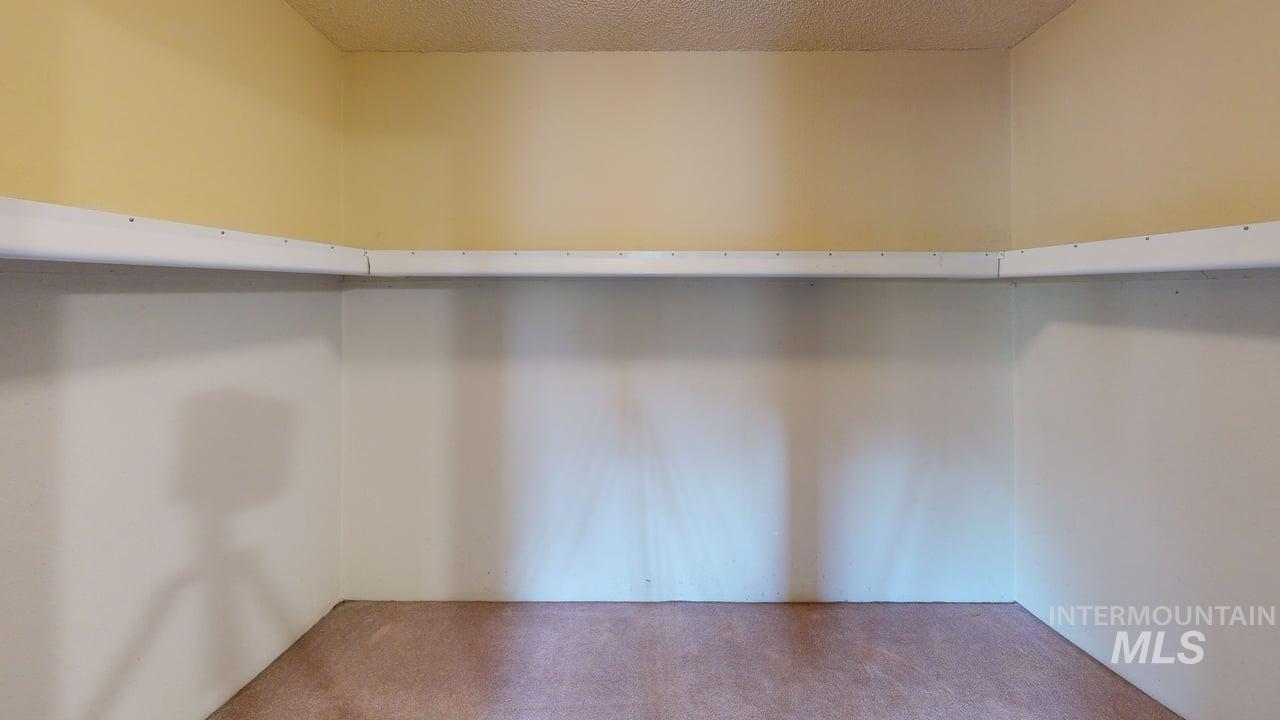 338 W Shiloh Drive, Lewiston, Idaho 83501, 4 Bedrooms, 2.5 Bathrooms, Residential For Sale, Price $448,000, 98980662