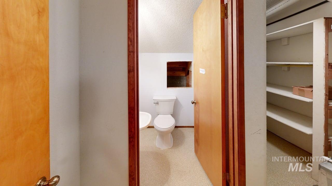 338 W Shiloh Drive, Lewiston, Idaho 83501, 4 Bedrooms, 2.5 Bathrooms, Residential For Sale, Price $448,000, 98980662