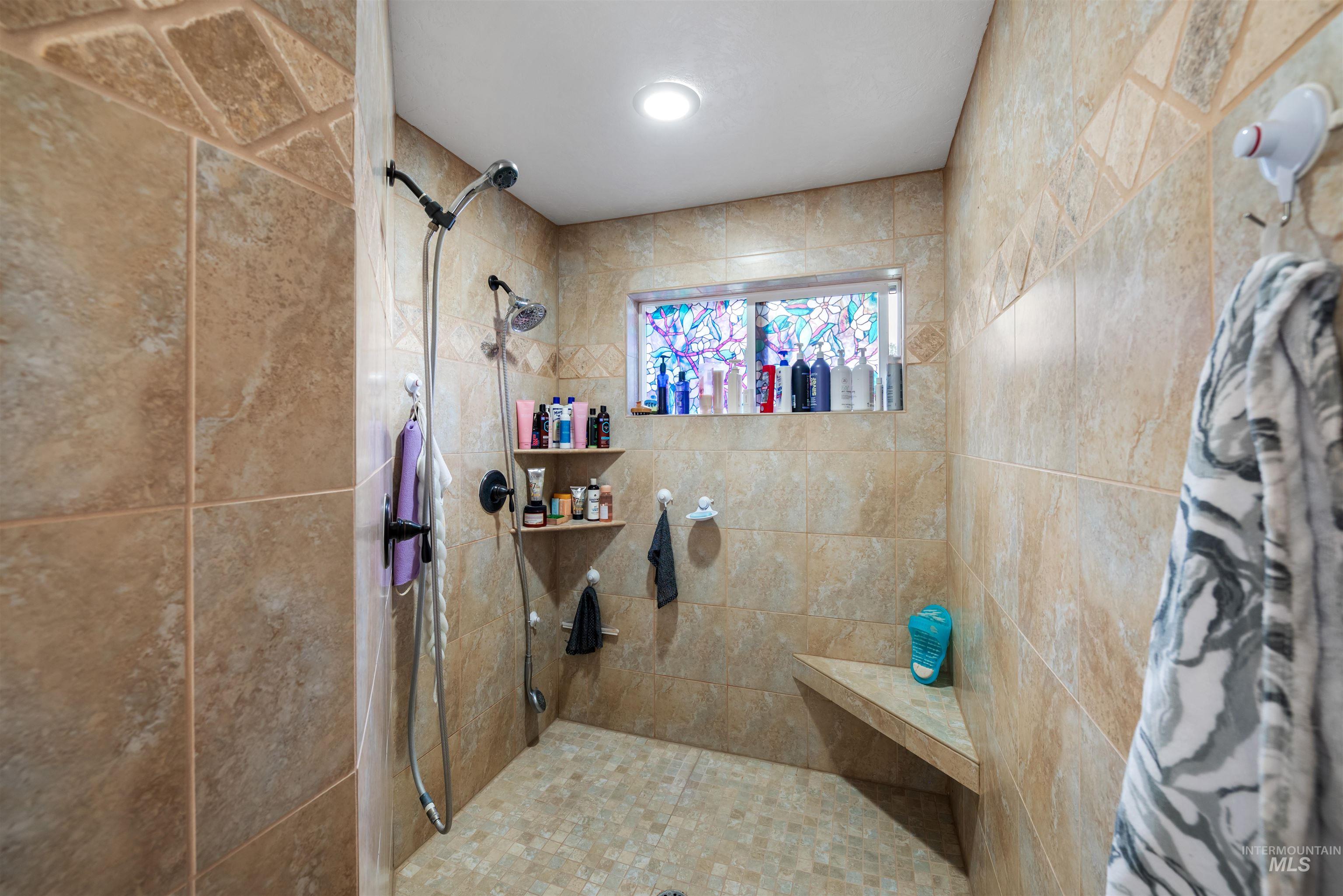 23824 Breyer Rd, Caldwell, Idaho 83607, 3 Bedrooms, 2 Bathrooms, Residential For Sale, Price $1,250,000,MLS 98980664