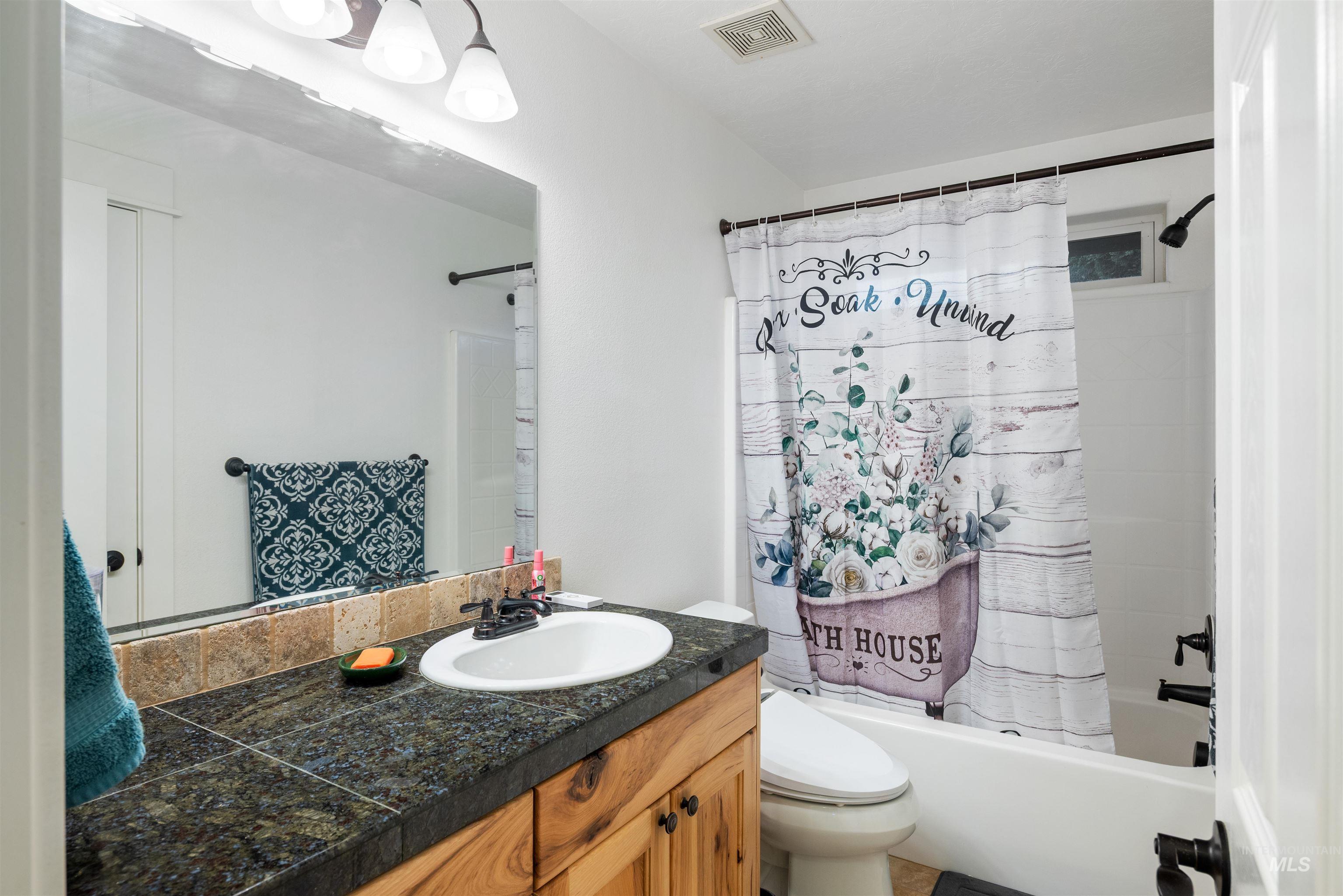 23824 Breyer Rd, Caldwell, Idaho 83607, 3 Bedrooms, 2 Bathrooms, Residential For Sale, Price $1,250,000,MLS 98980664