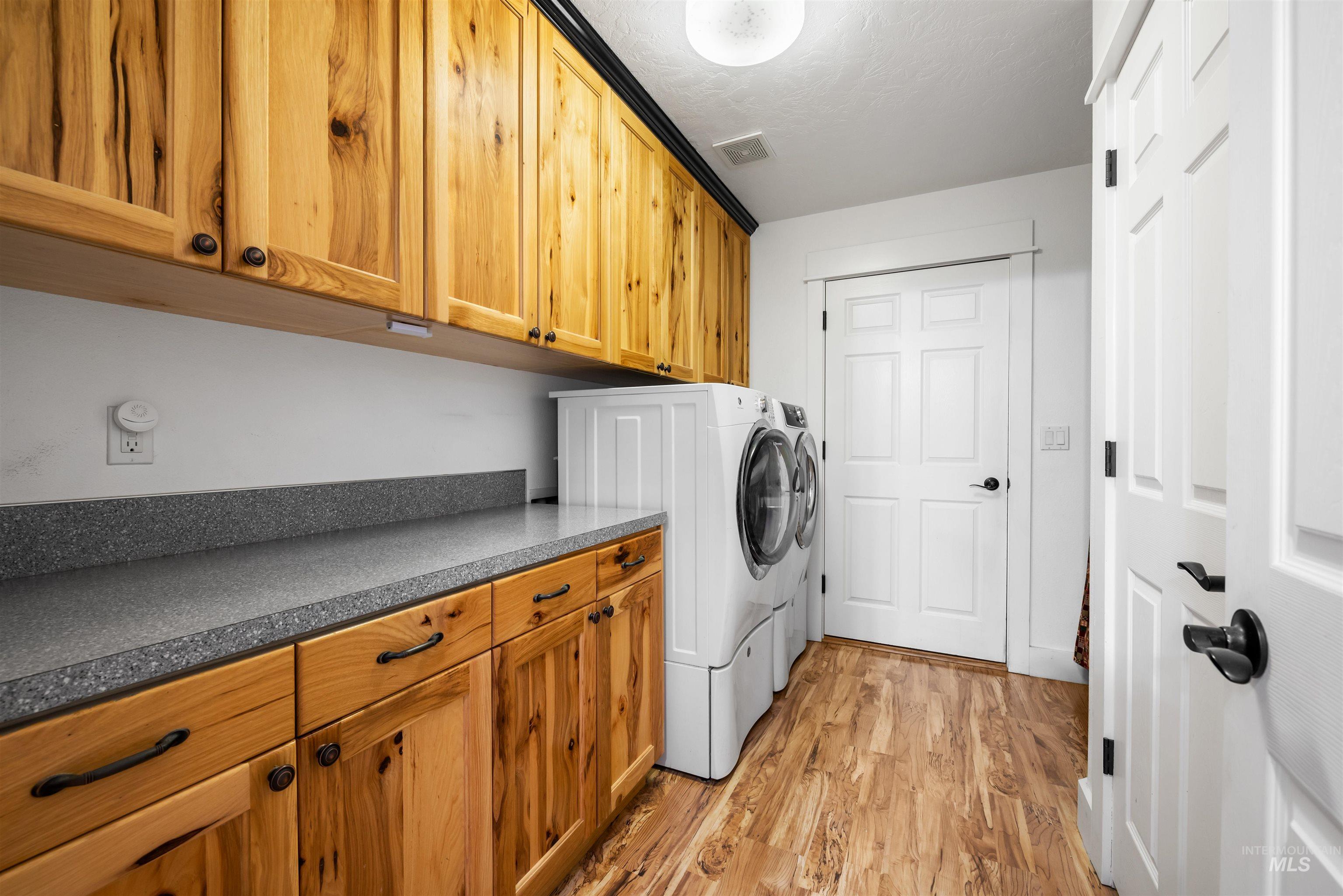 23824 Breyer Rd, Caldwell, Idaho 83607, 3 Bedrooms, 2 Bathrooms, Residential For Sale, Price $1,250,000,MLS 98980664