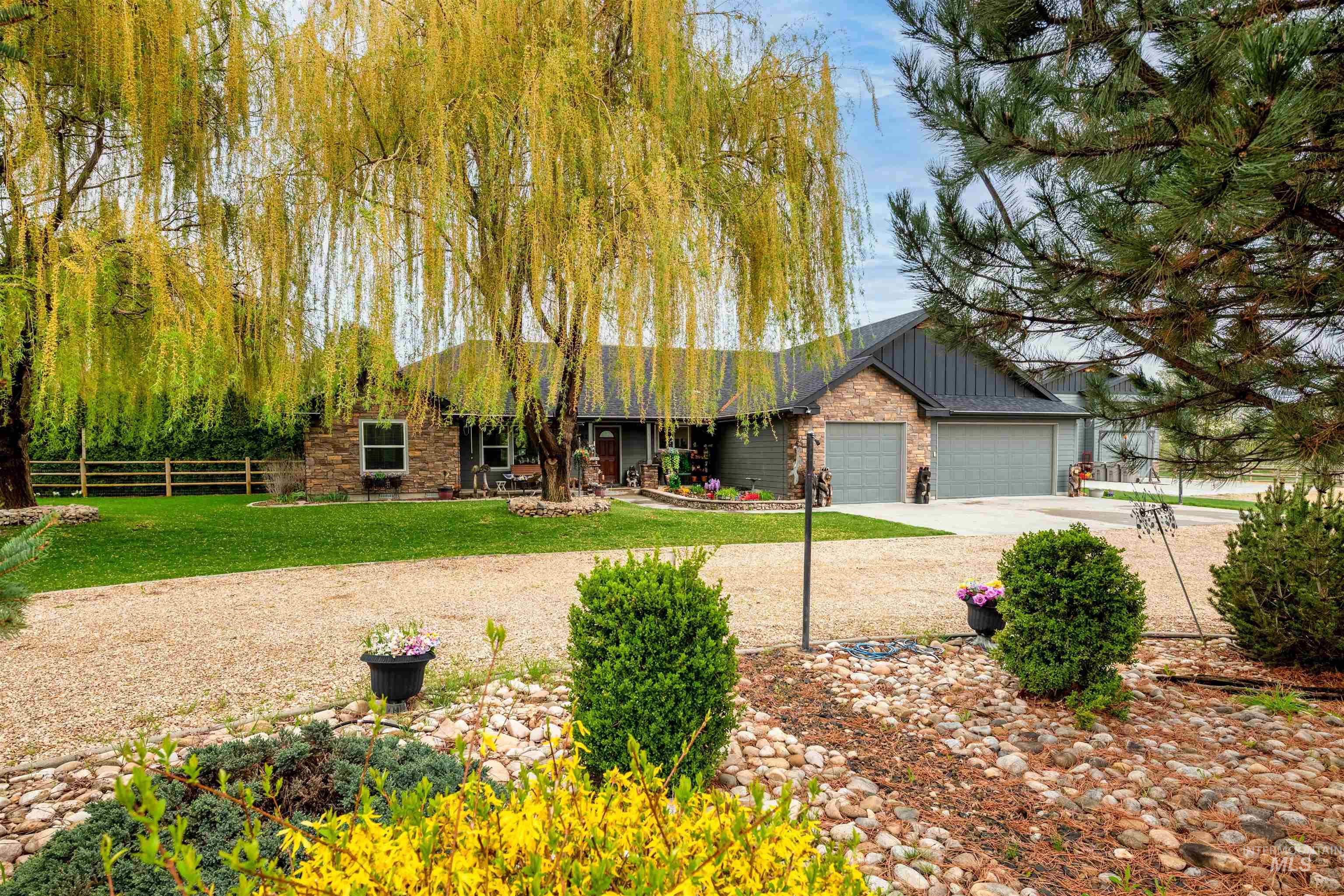 23824 Breyer Rd, Caldwell, Idaho 83607, 3 Bedrooms, 2 Bathrooms, Residential For Sale, Price $1,175,000,MLS 98980664