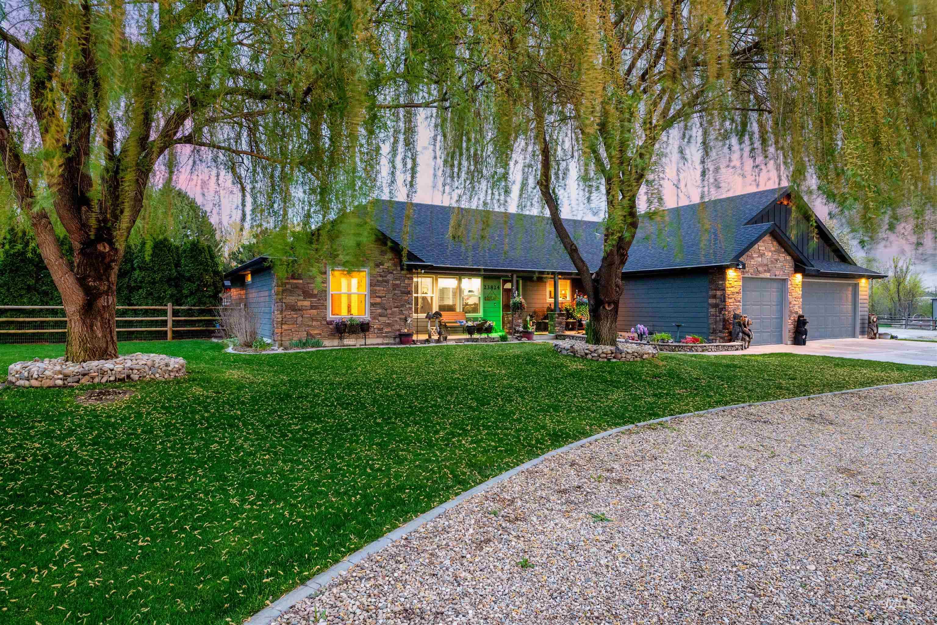 23824 Breyer Rd, Caldwell, Idaho 83607, 3 Bedrooms, 2 Bathrooms, Residential For Sale, Price $1,175,000,MLS 98980664