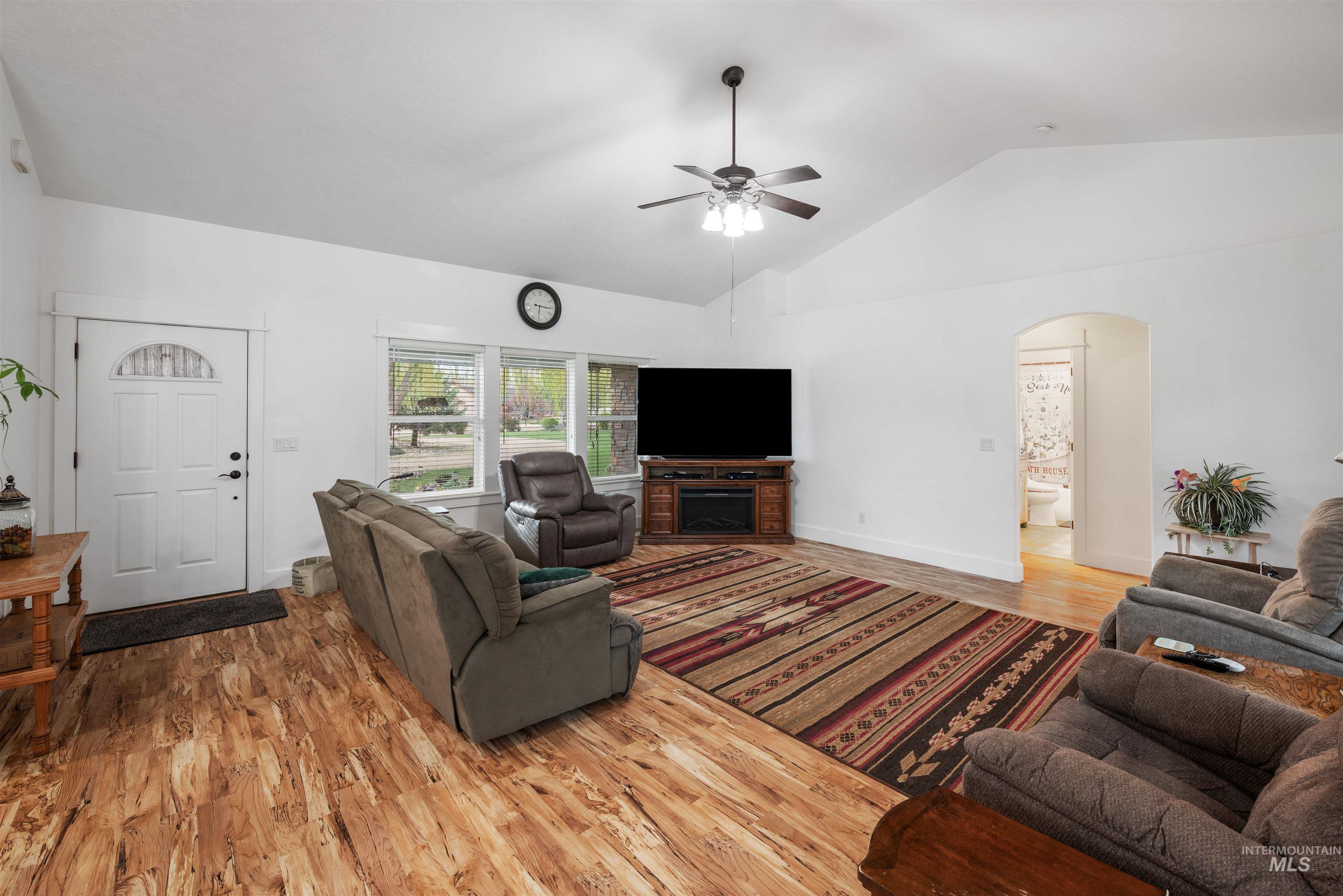 23824 Breyer Rd, Caldwell, Idaho 83607, 3 Bedrooms, 2 Bathrooms, Residential For Sale, Price $1,175,000,MLS 98980664