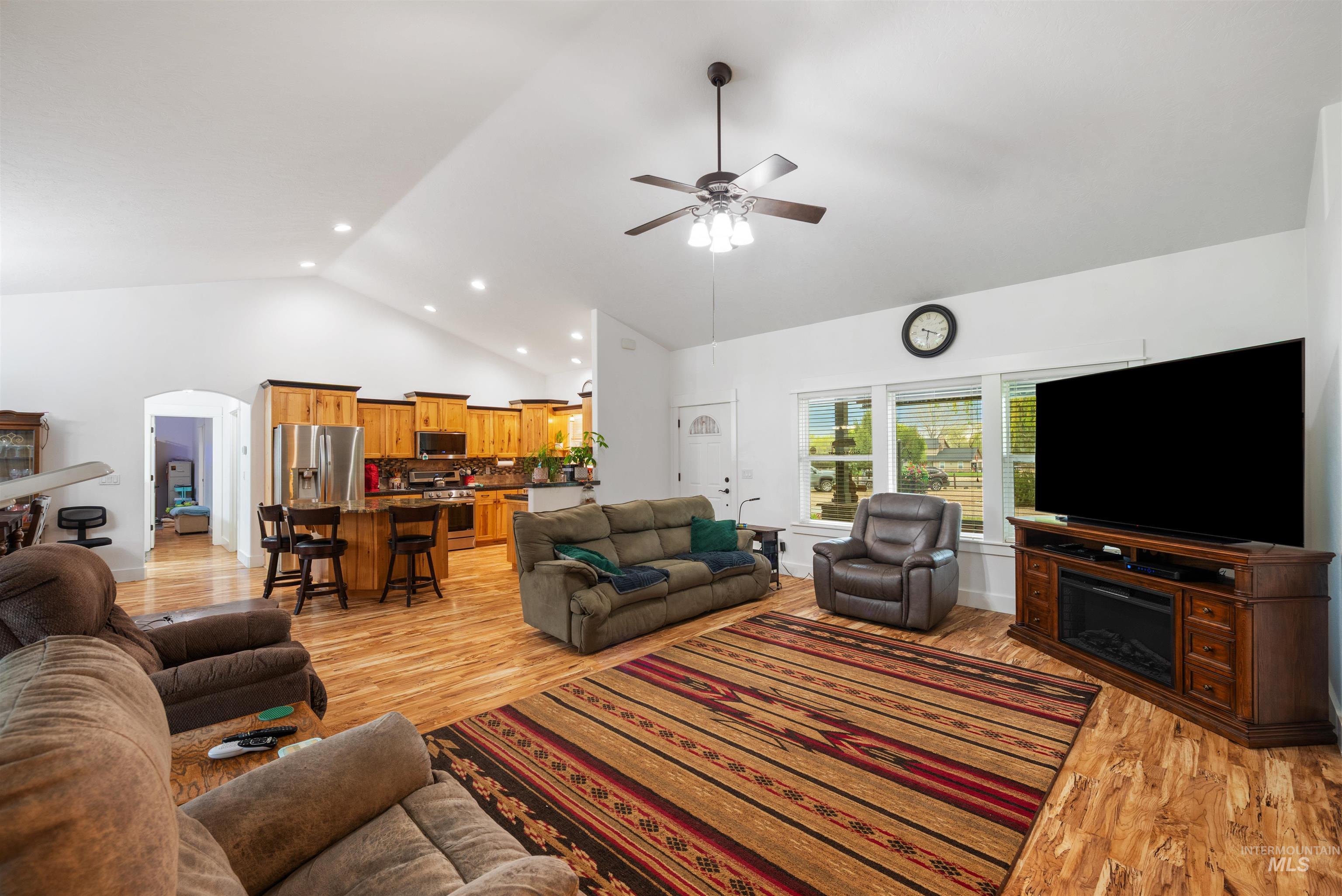 23824 Breyer Rd, Caldwell, Idaho 83607, 3 Bedrooms, 2 Bathrooms, Residential For Sale, Price $1,175,000,MLS 98980664