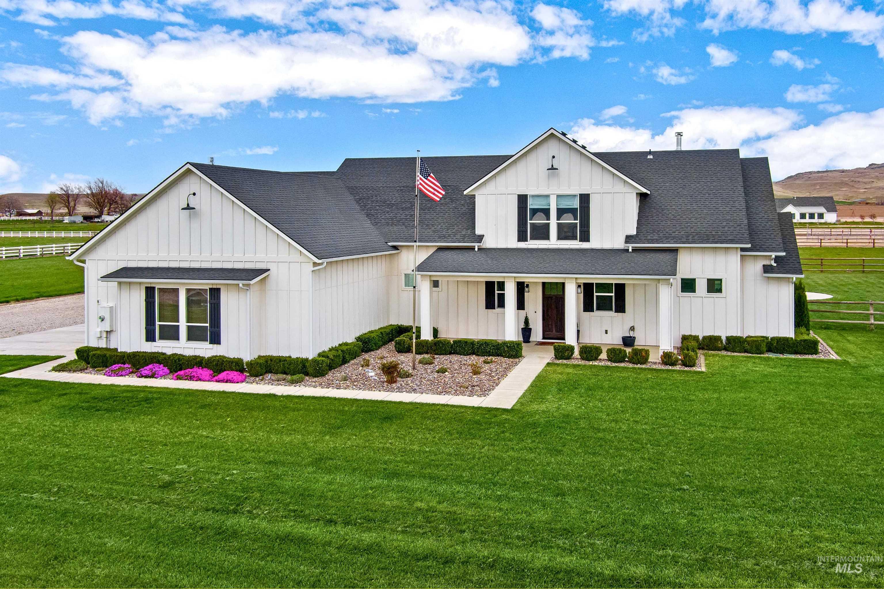 1800 Buttercup Lane, Emmett, Idaho 83617, 4 Bedrooms, 2.5 Bathrooms, Residential For Sale, Price $1,699,000,MLS 98980666