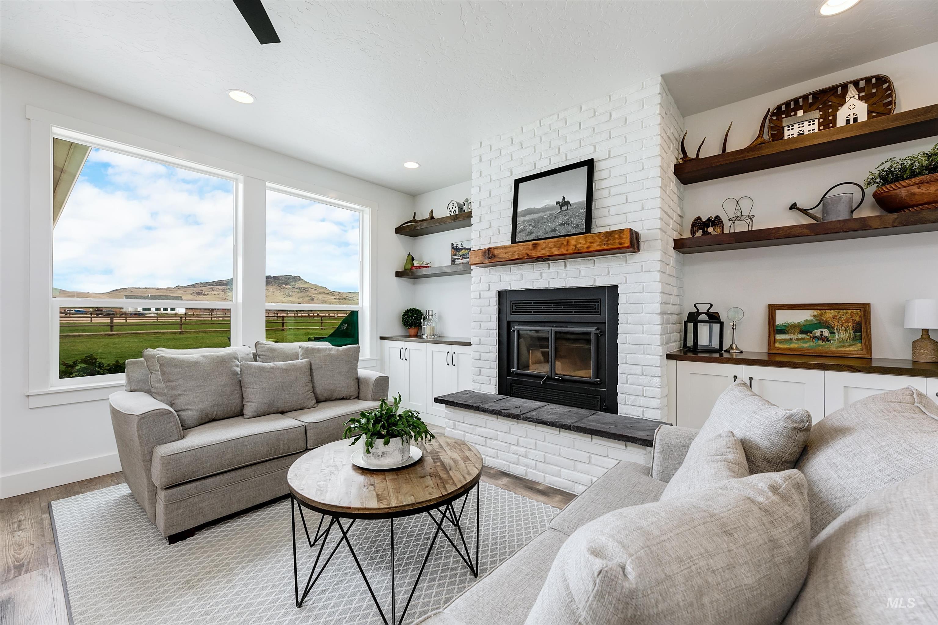 1800 Buttercup Lane, Emmett, Idaho 83617, 4 Bedrooms, 2.5 Bathrooms, Residential For Sale, Price $1,699,000,MLS 98980666