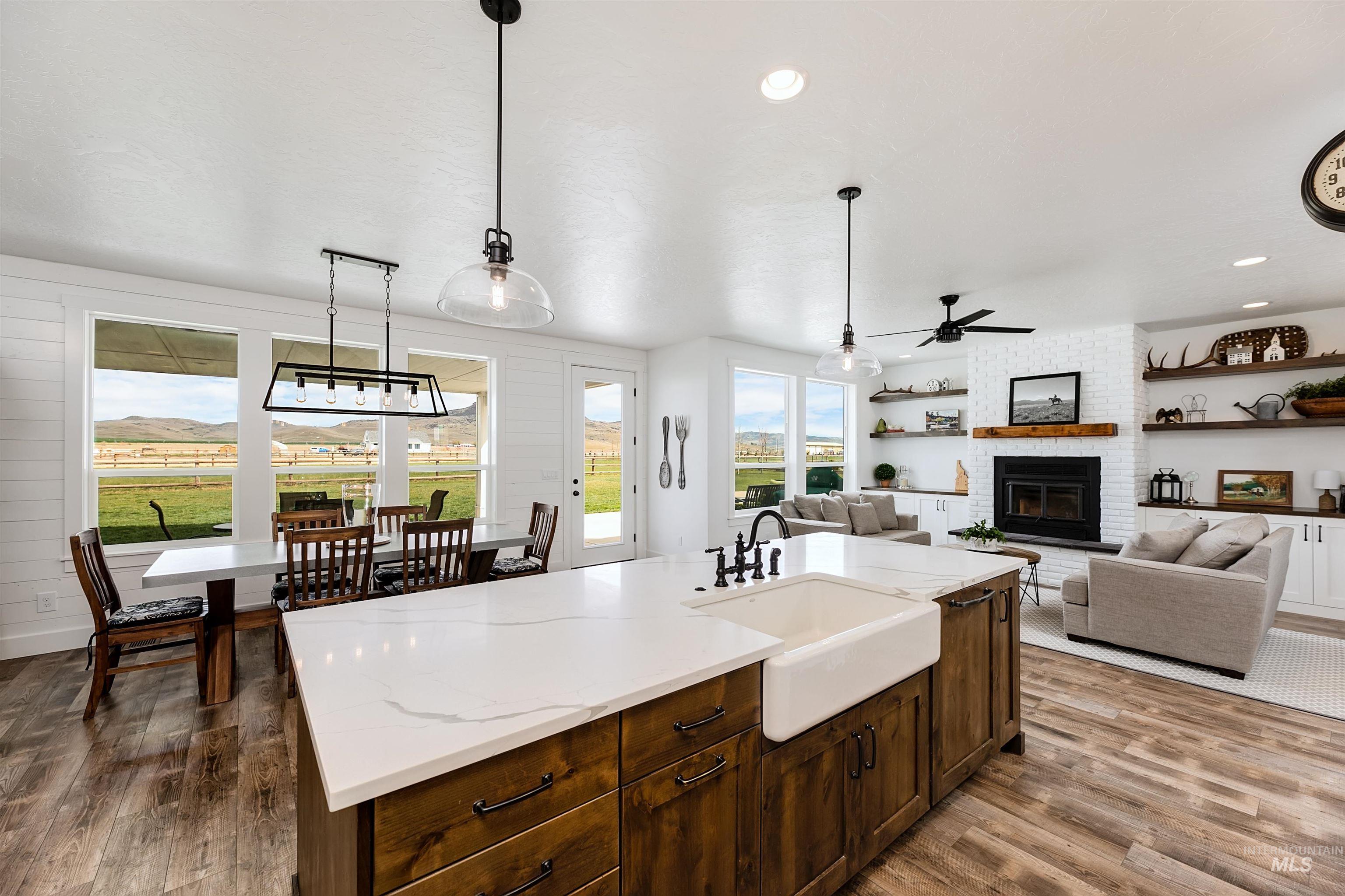 1800 Buttercup Lane, Emmett, Idaho 83617, 4 Bedrooms, 2.5 Bathrooms, Residential For Sale, Price $1,699,000,MLS 98980666