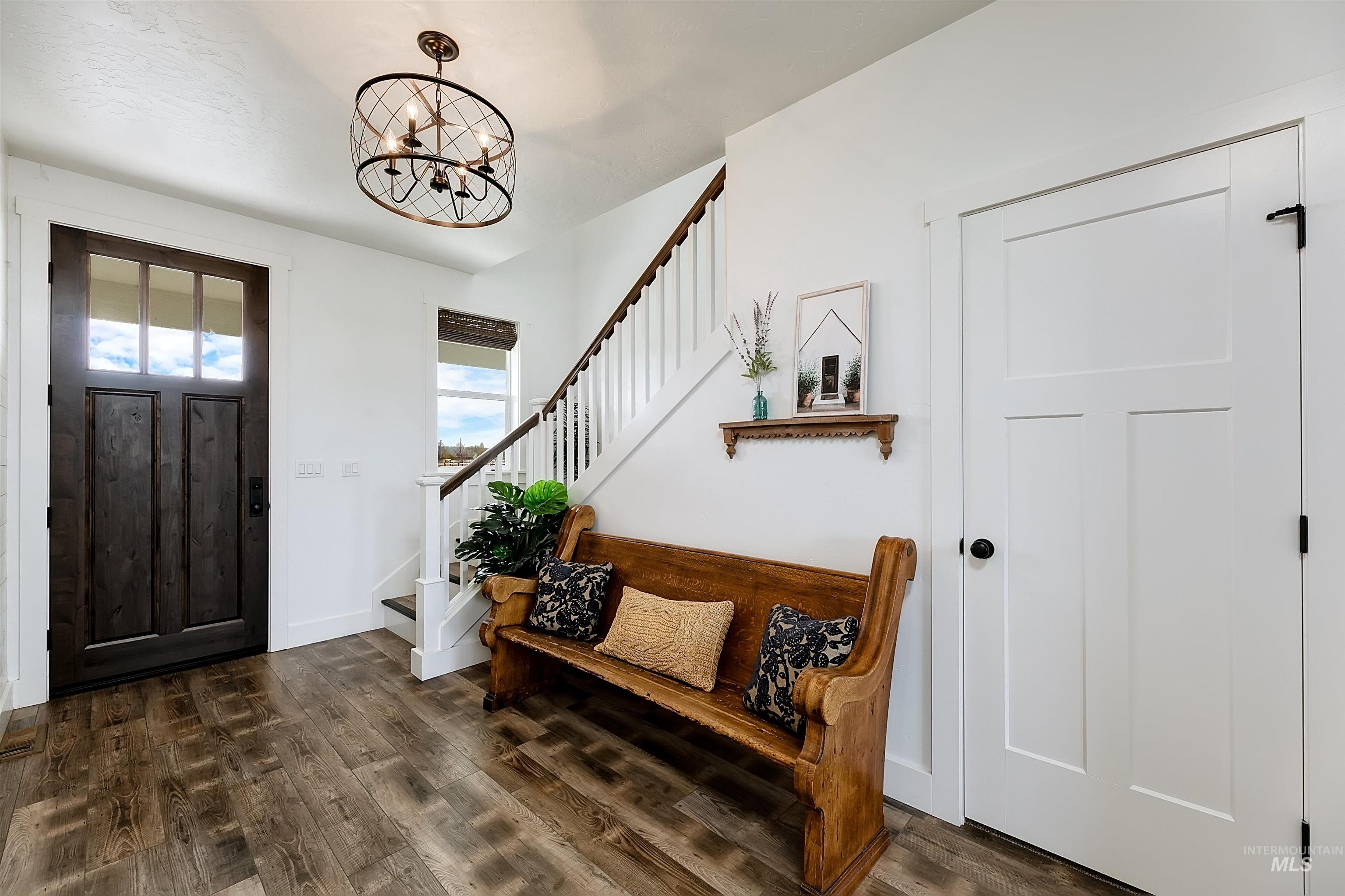 1800 Buttercup Lane, Emmett, Idaho 83617, 4 Bedrooms, 2.5 Bathrooms, Residential For Sale, Price $1,699,000,MLS 98980666