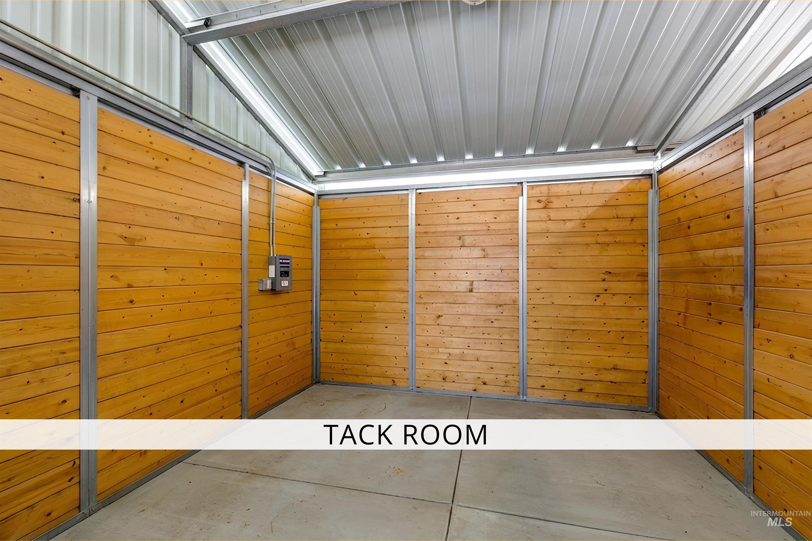 1800 Buttercup Lane, Emmett, Idaho 83617, 4 Bedrooms, 2.5 Bathrooms, Residential For Sale, Price $1,699,000,MLS 98980666