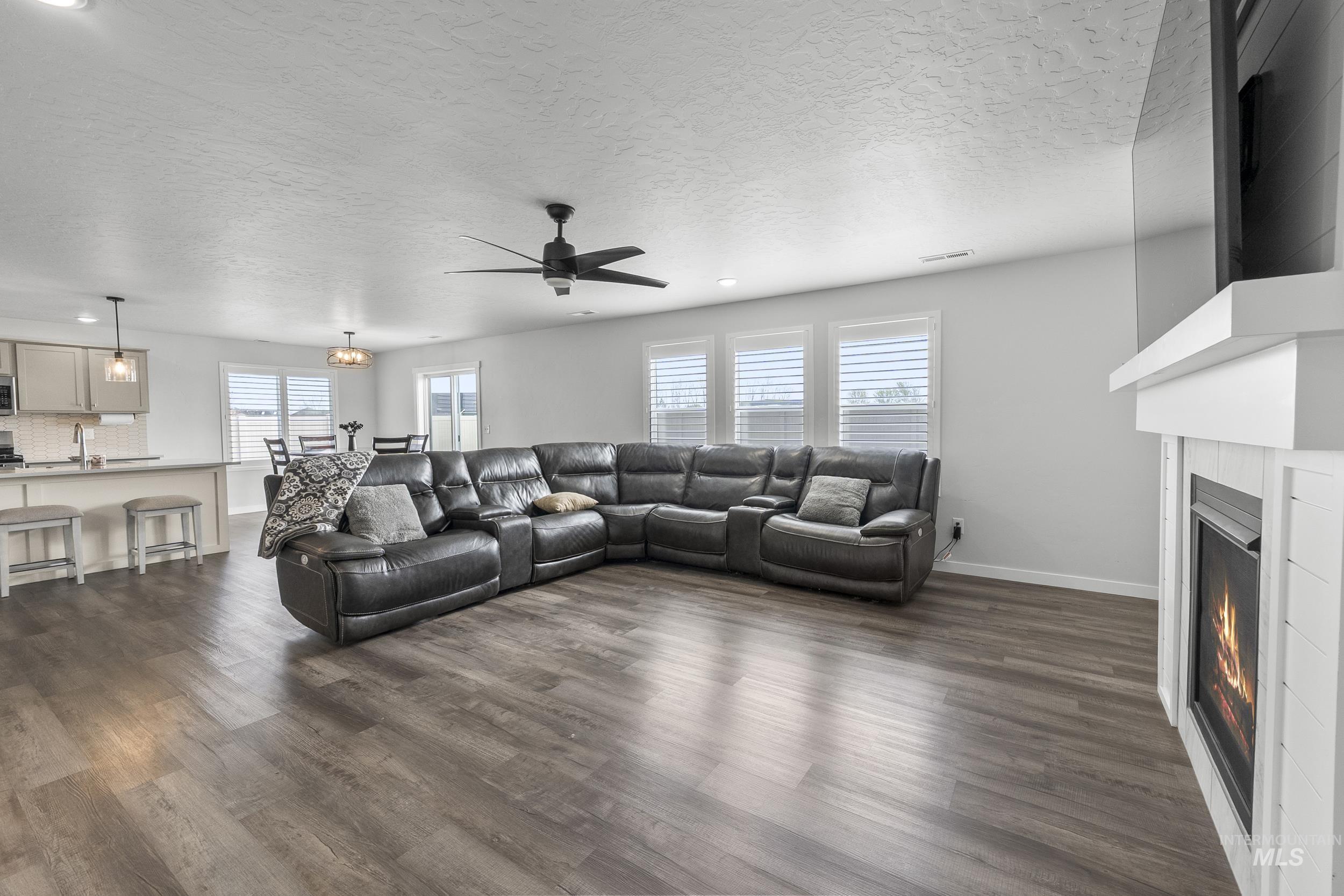 17184 N Plumage Way, Nampa, Idaho 83687, 4 Bedrooms, 3 Bathrooms, Residential For Sale, Price $567,990, 98980669