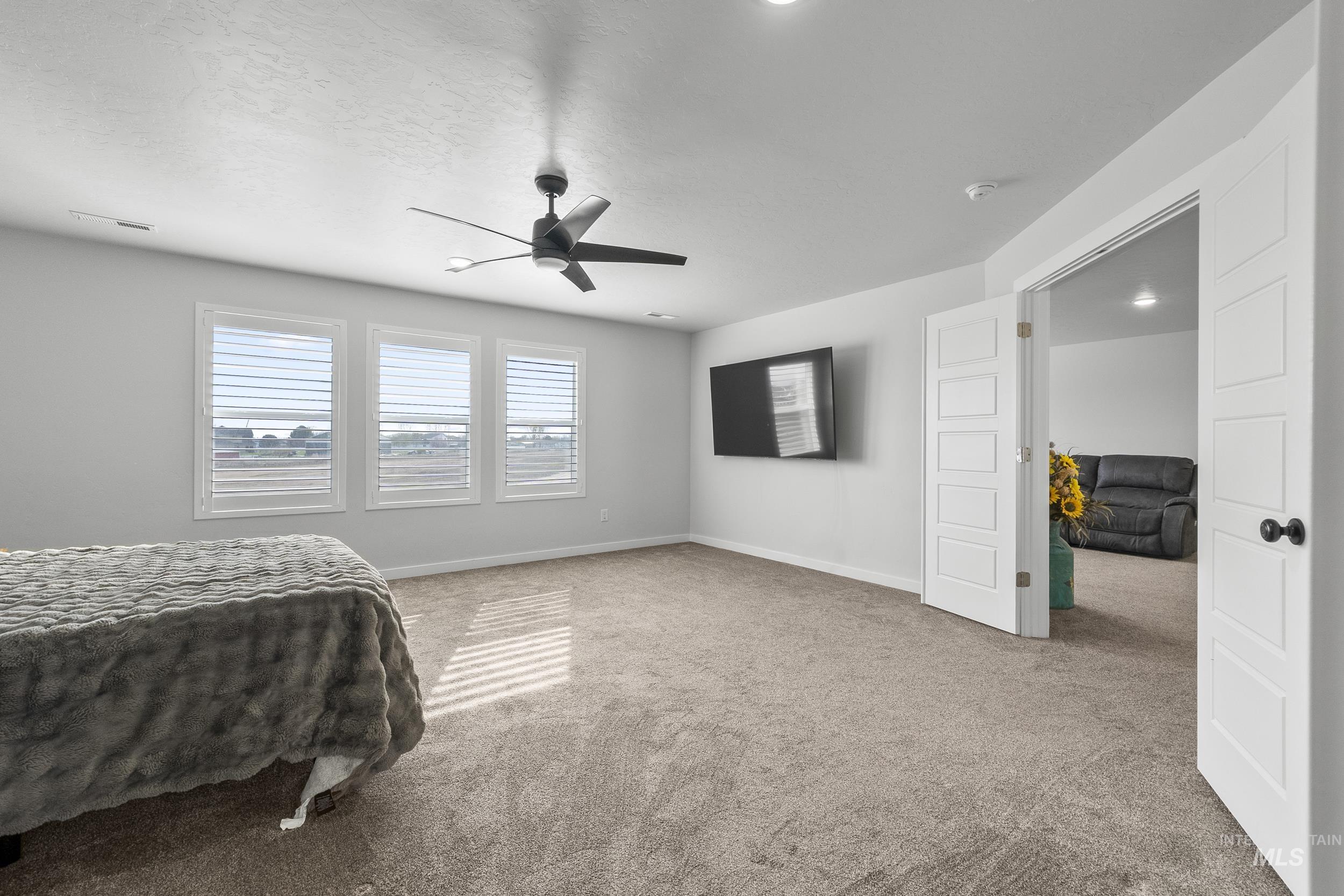 17184 N Plumage Way, Nampa, Idaho 83687, 4 Bedrooms, 3 Bathrooms, Residential For Sale, Price $567,990, 98980669