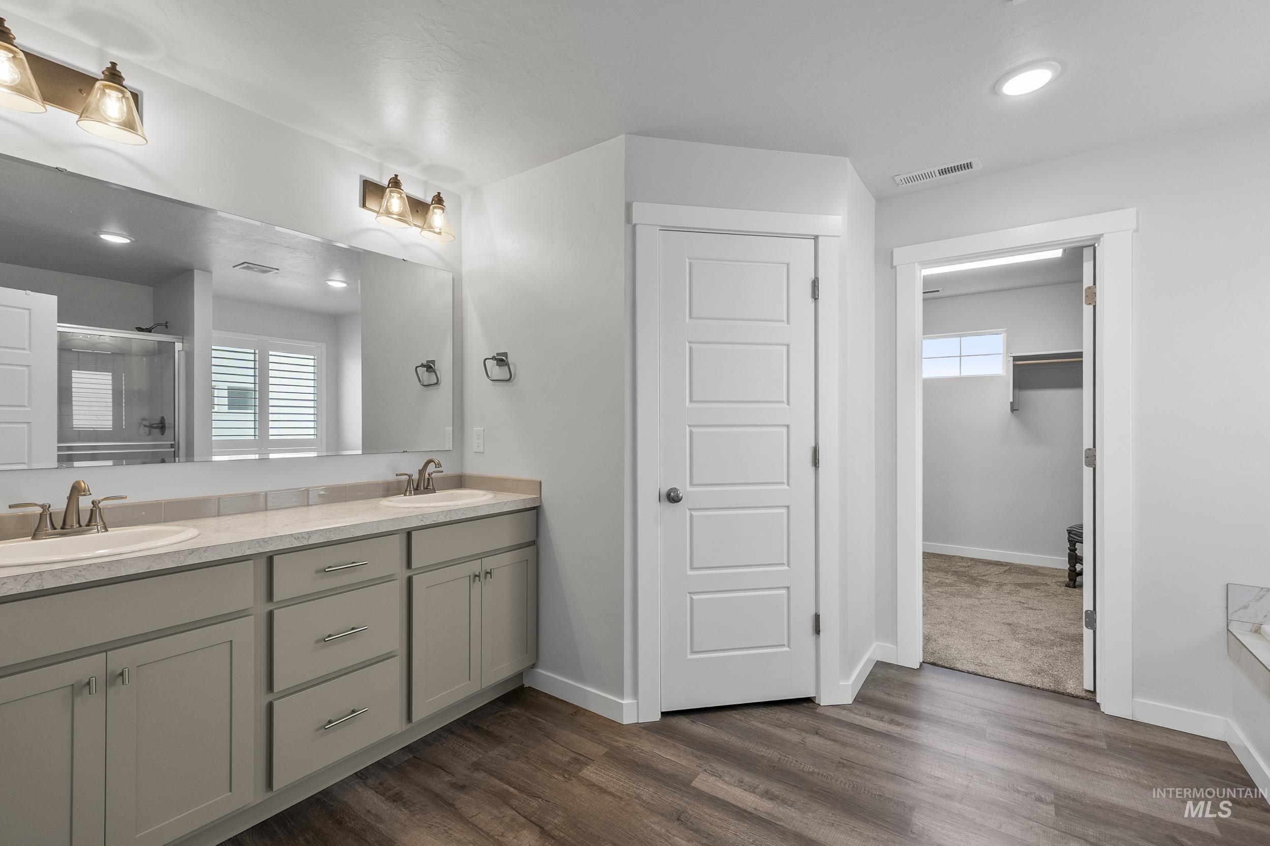 17184 N Plumage Way, Nampa, Idaho 83687, 4 Bedrooms, 3 Bathrooms, Residential For Sale, Price $567,990, 98980669