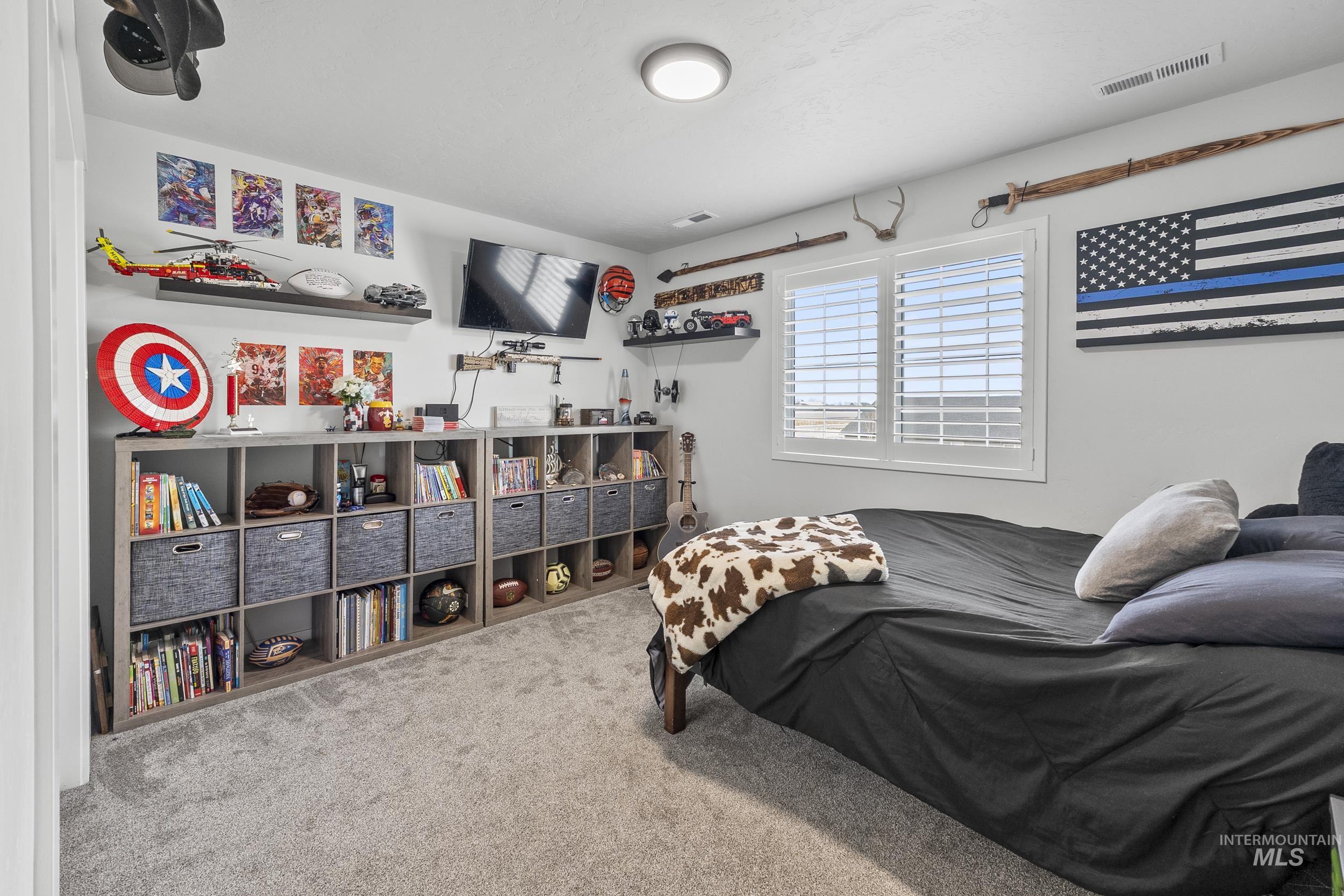 17184 N Plumage Way, Nampa, Idaho 83687, 4 Bedrooms, 3 Bathrooms, Residential For Sale, Price $567,990, 98980669