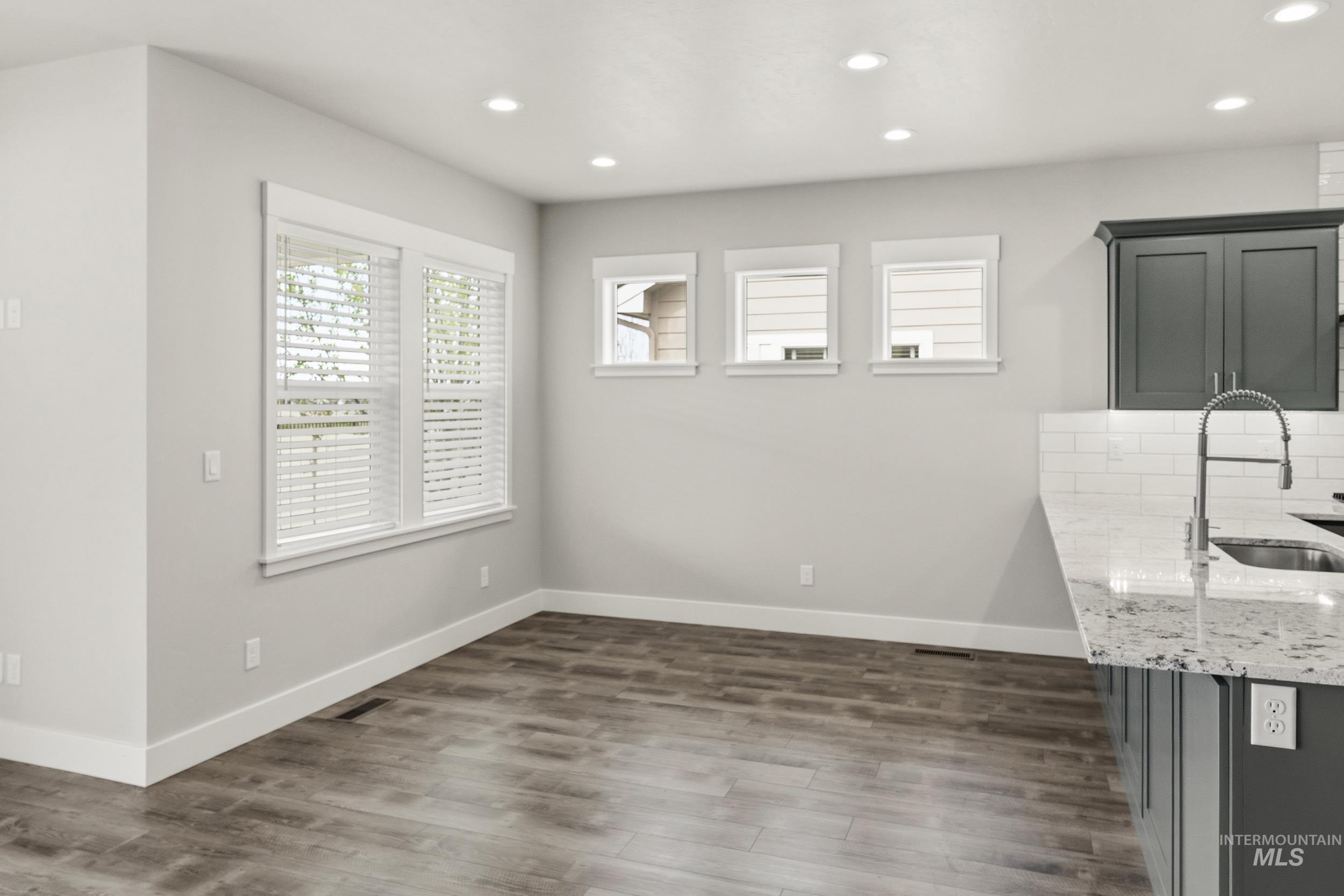 12025 W Endsley St., Star, Idaho 83669, 3 Bedrooms, 2 Bathrooms, Residential For Sale, Price $509,999,MLS 98980675