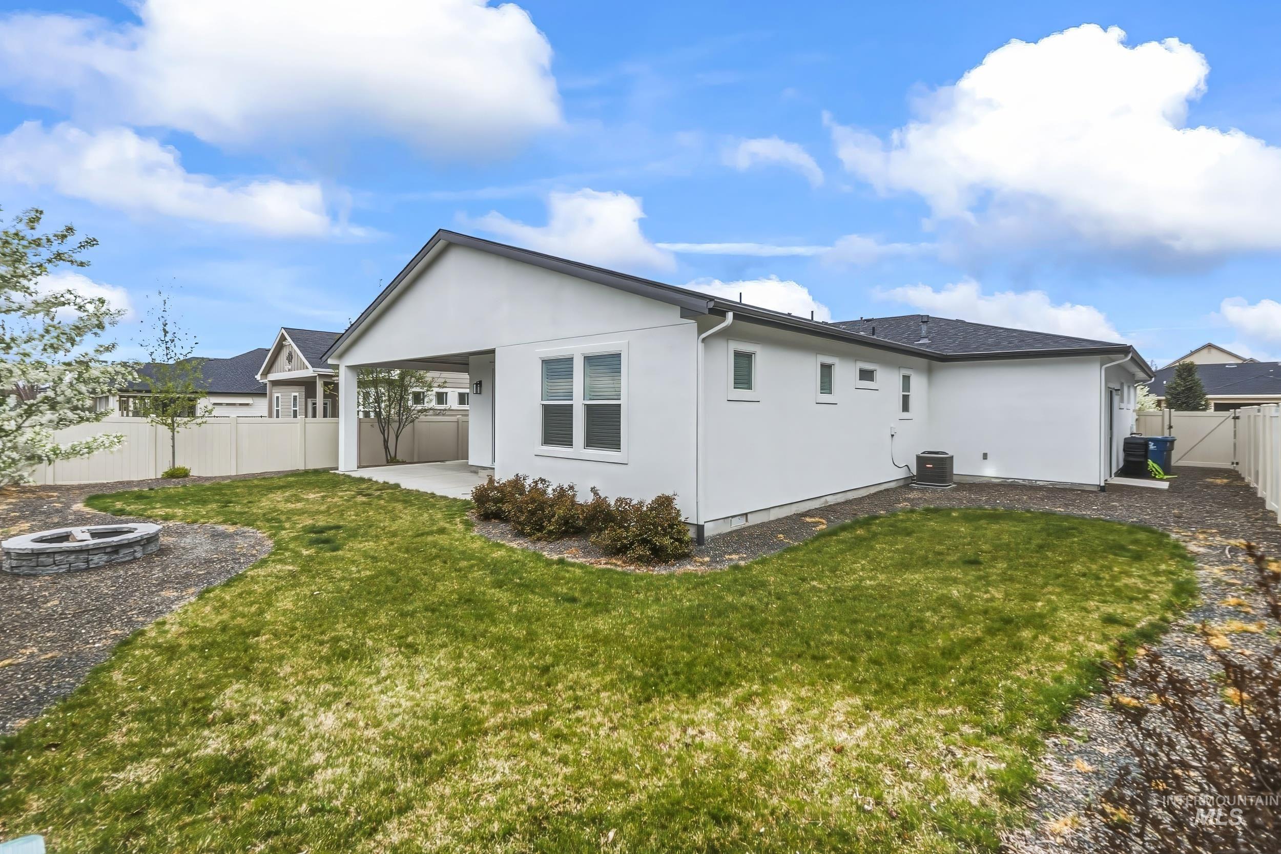 12025 W Endsley St., Star, Idaho 83669, 3 Bedrooms, 2 Bathrooms, Residential For Sale, Price $509,999,MLS 98980675