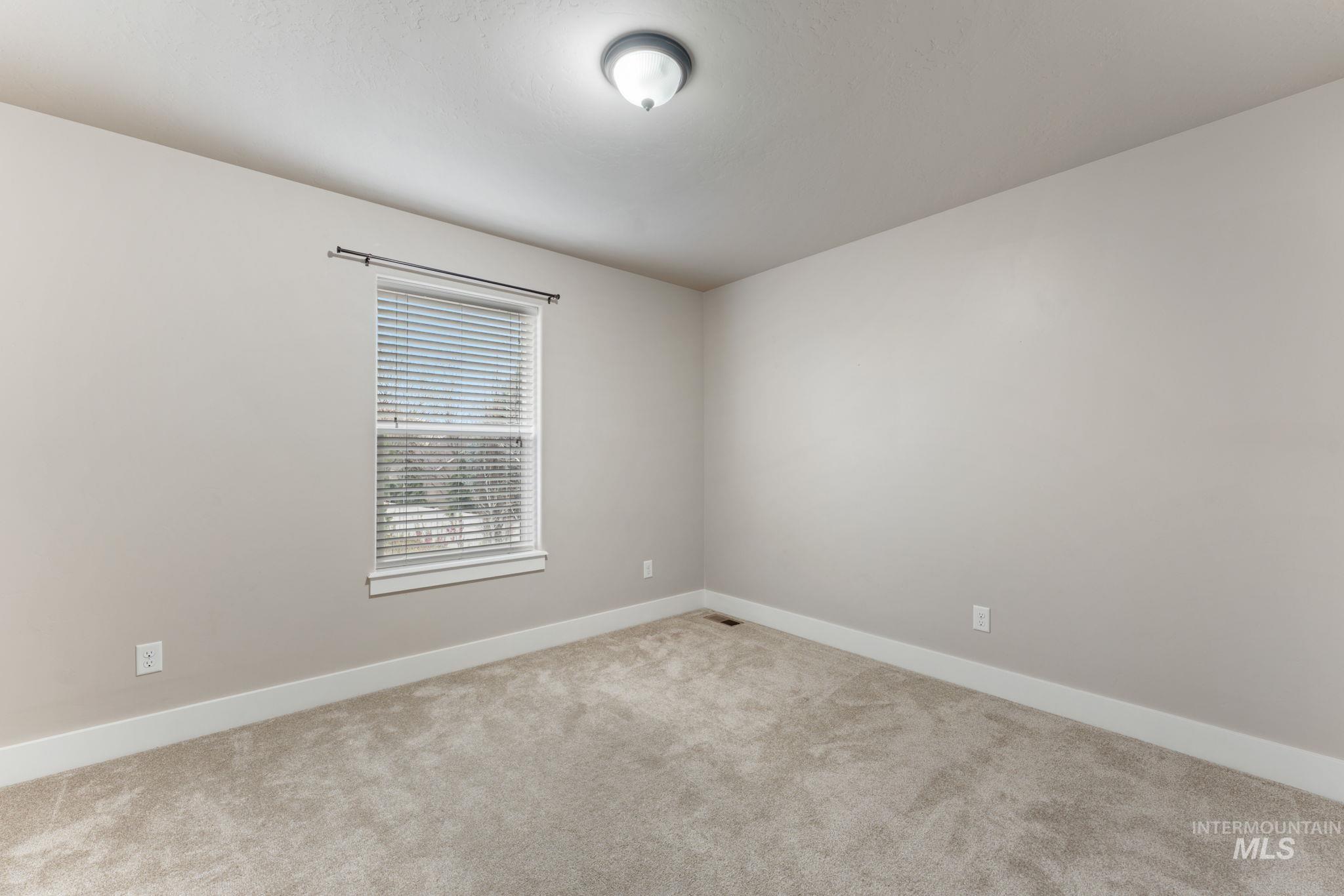 2221 Canyon Trail Way, Twin Falls, Idaho 83301-5412, 4 Bedrooms, 3 Bathrooms, Residential For Sale, Price $564,900,MLS 98980677