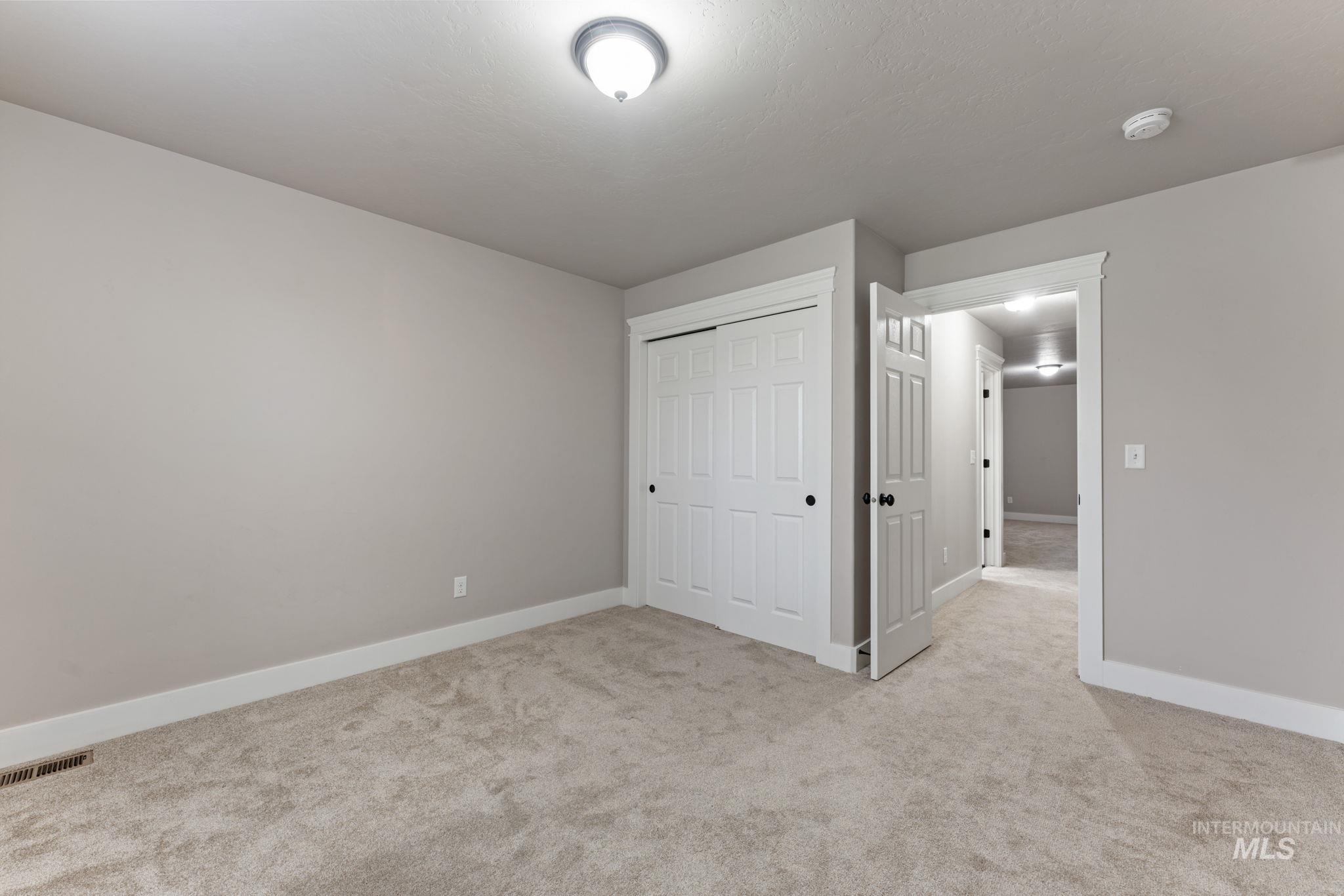 2221 Canyon Trail Way, Twin Falls, Idaho 83301-5412, 4 Bedrooms, 3 Bathrooms, Residential For Sale, Price $564,900,MLS 98980677