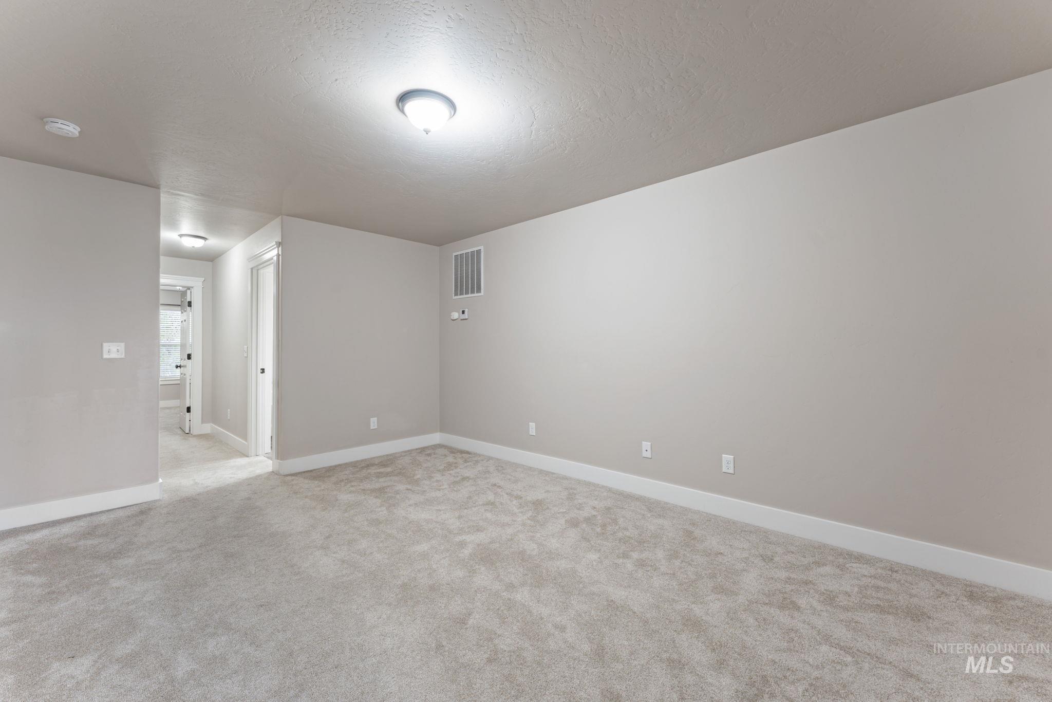 2221 Canyon Trail Way, Twin Falls, Idaho 83301-5412, 4 Bedrooms, 3 Bathrooms, Residential For Sale, Price $564,900,MLS 98980677