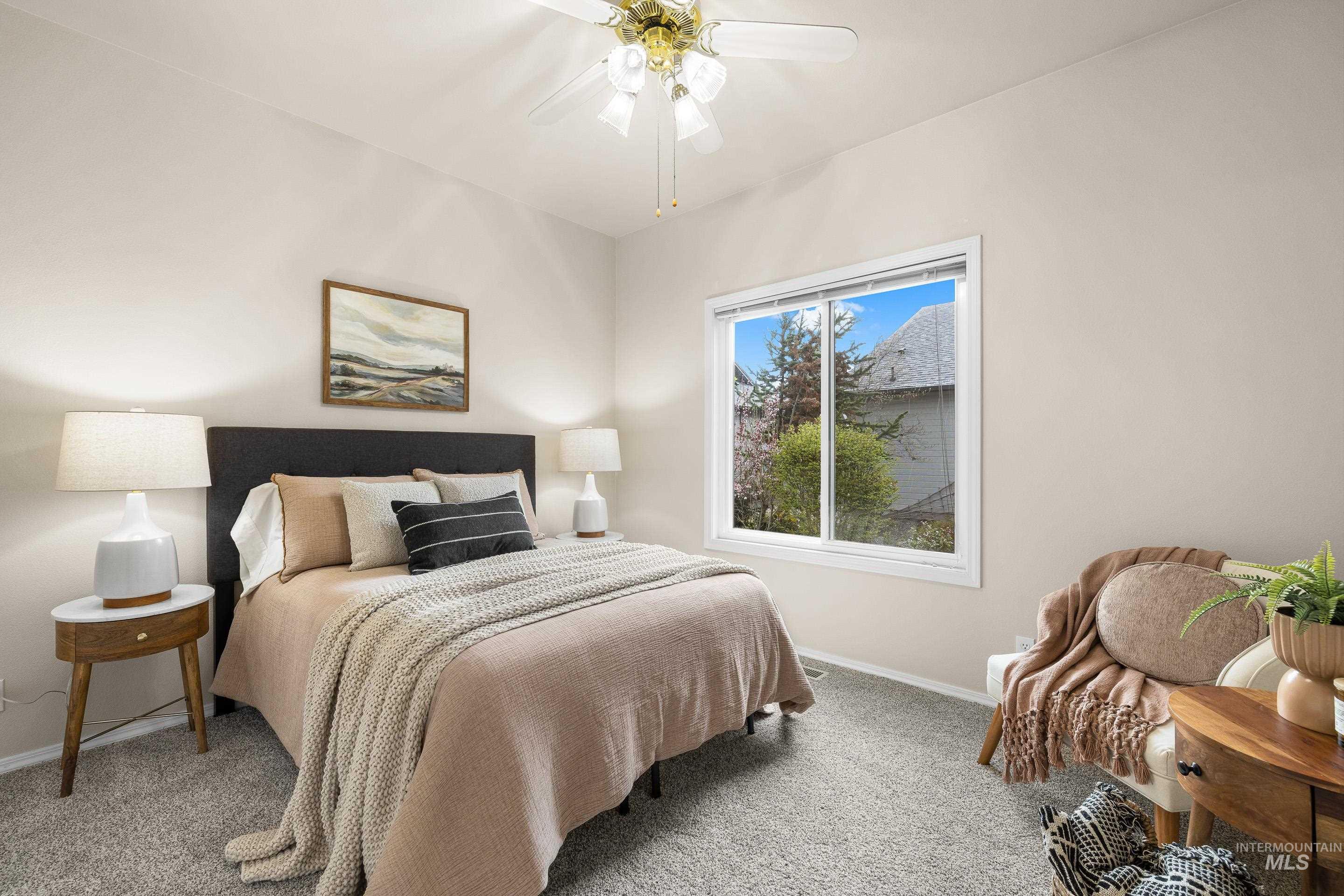 5583 W Harborcove Ln, Boise, Idaho 83703, 2 Bedrooms, 2 Bathrooms, Residential For Sale, Price $499,000,MLS 98980678