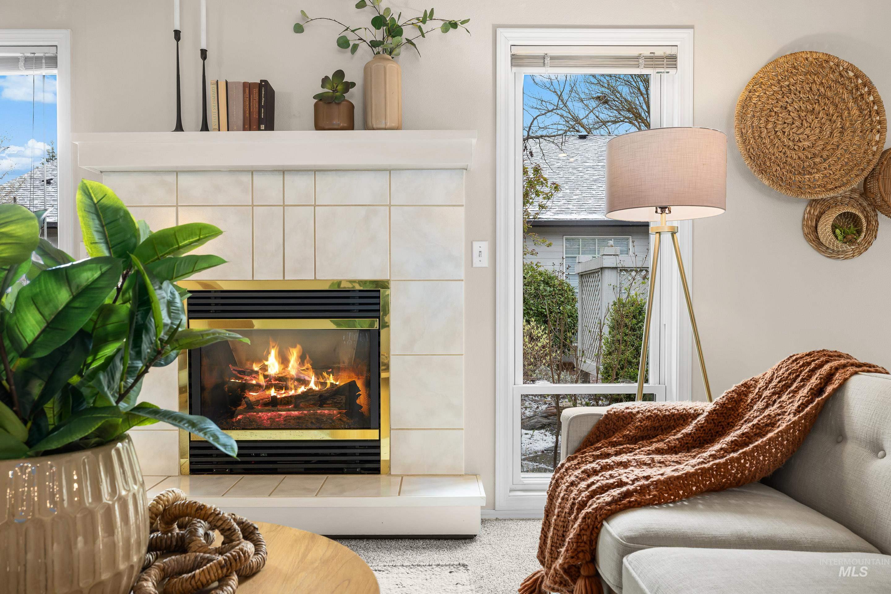 5583 W Harborcove Ln, Boise, Idaho 83703, 2 Bedrooms, 2 Bathrooms, Residential For Sale, Price $499,000,MLS 98980678