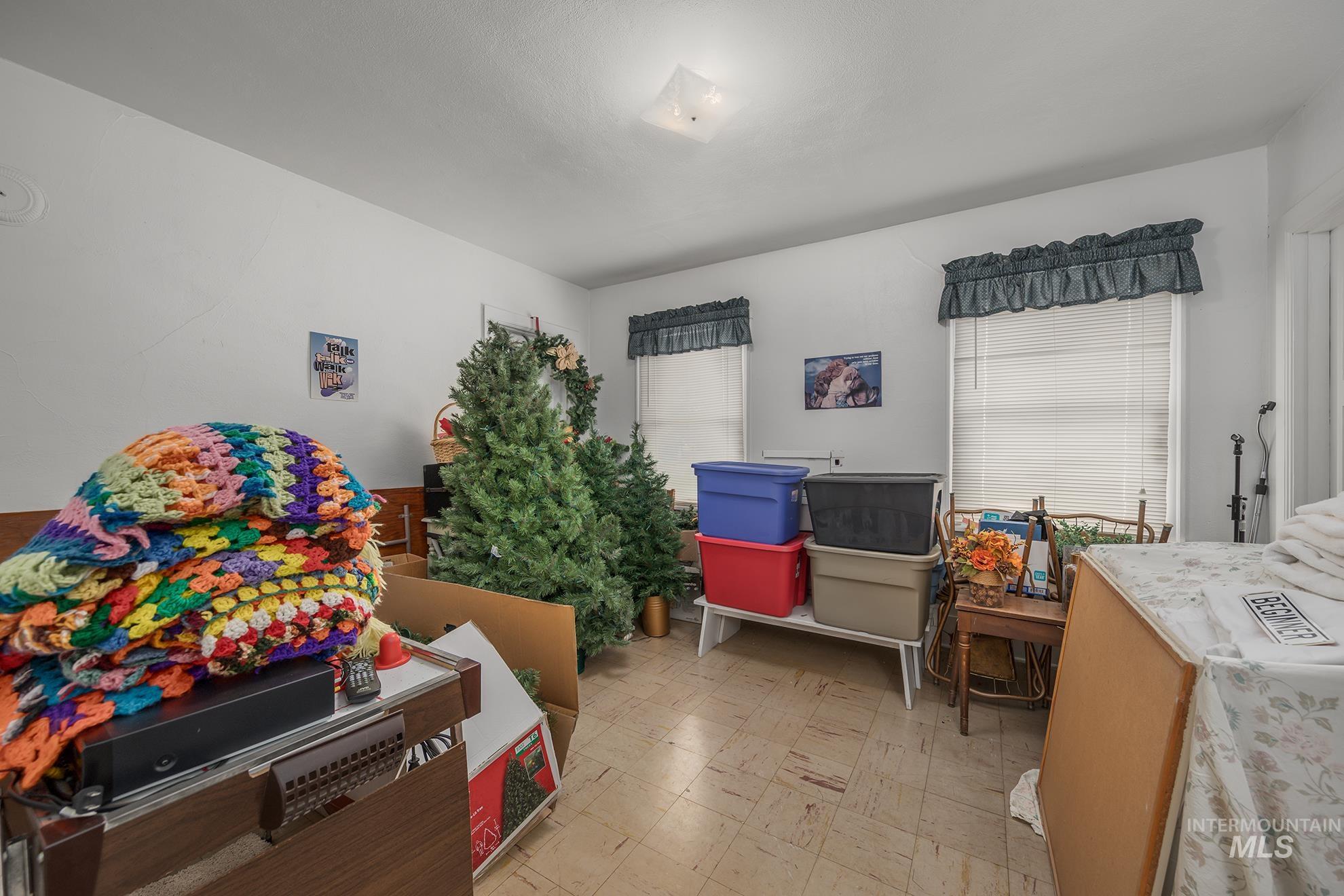 404 N 3rd St, Nyssa, Oregon 97913, Business/Commercial For Sale, Price $250,000,MLS 98980685