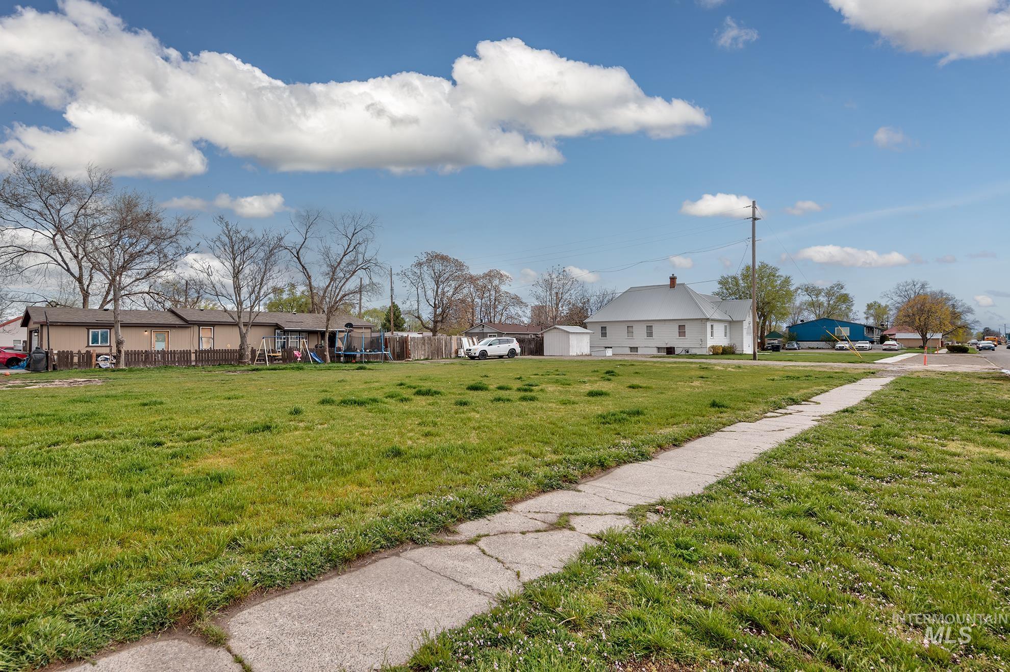 404 N 3rd St, Nyssa, Oregon 97913, Business/Commercial For Sale, Price $250,000,MLS 98980685