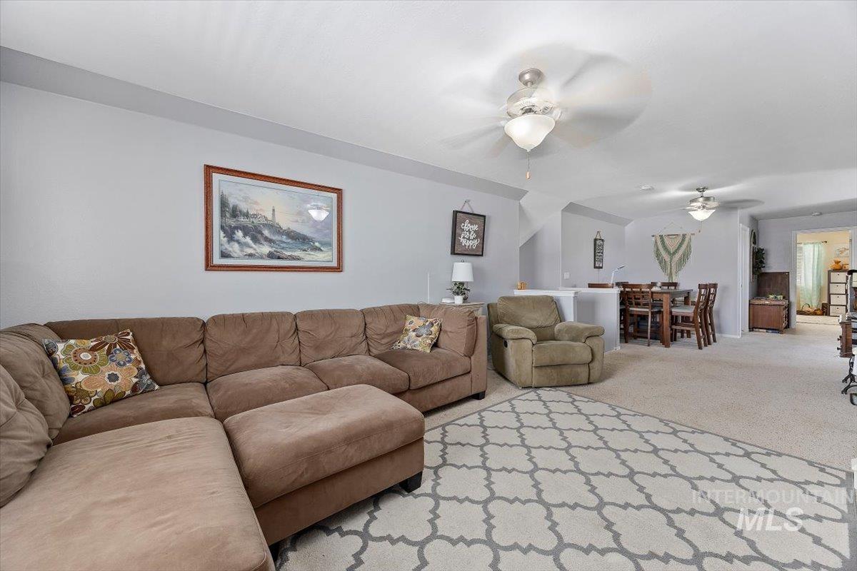 3702 N 2481 E, Twin Falls, Idaho 83301, 5 Bedrooms, 3 Bathrooms, Residential For Sale, Price $649,900,MLS 98980689