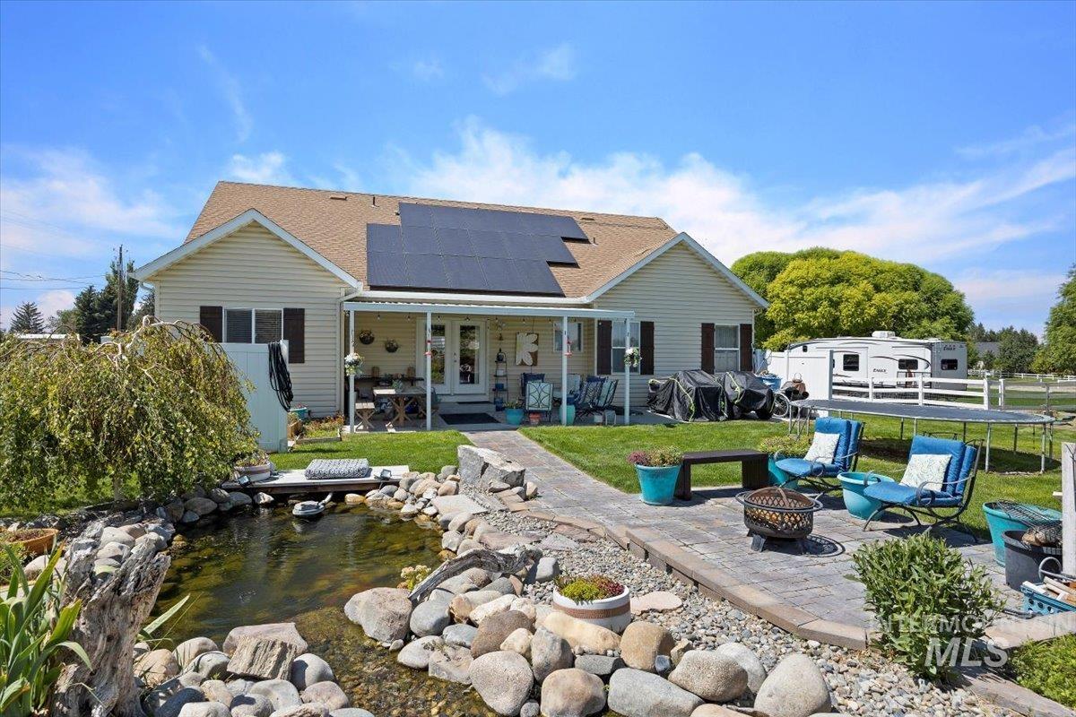 3702 N 2481 E, Twin Falls, Idaho 83301, 5 Bedrooms, 3 Bathrooms, Residential For Sale, Price $649,900,MLS 98980689