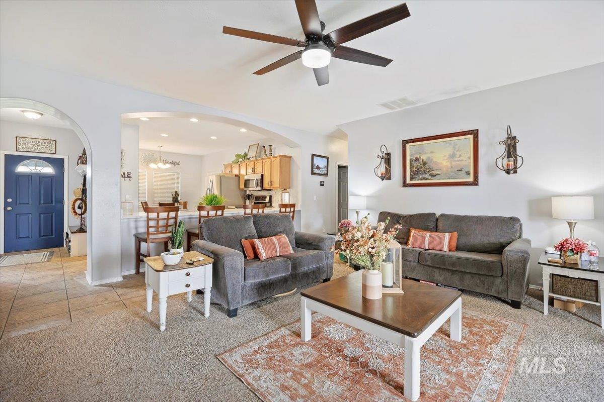 3702 N 2481 E, Twin Falls, Idaho 83301, 5 Bedrooms, 3 Bathrooms, Residential For Sale, Price $649,900,MLS 98980689