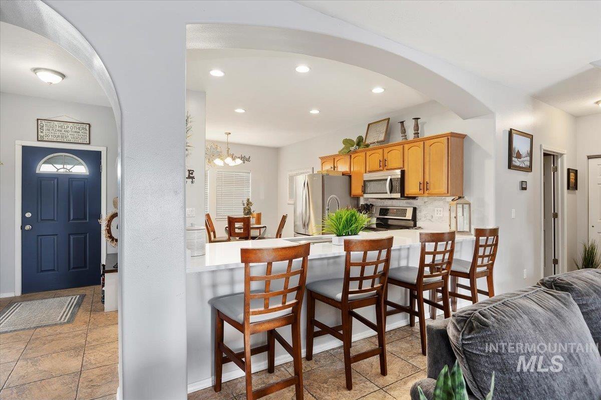 3702 N 2481 E, Twin Falls, Idaho 83301, 5 Bedrooms, 3 Bathrooms, Residential For Sale, Price $649,900,MLS 98980689