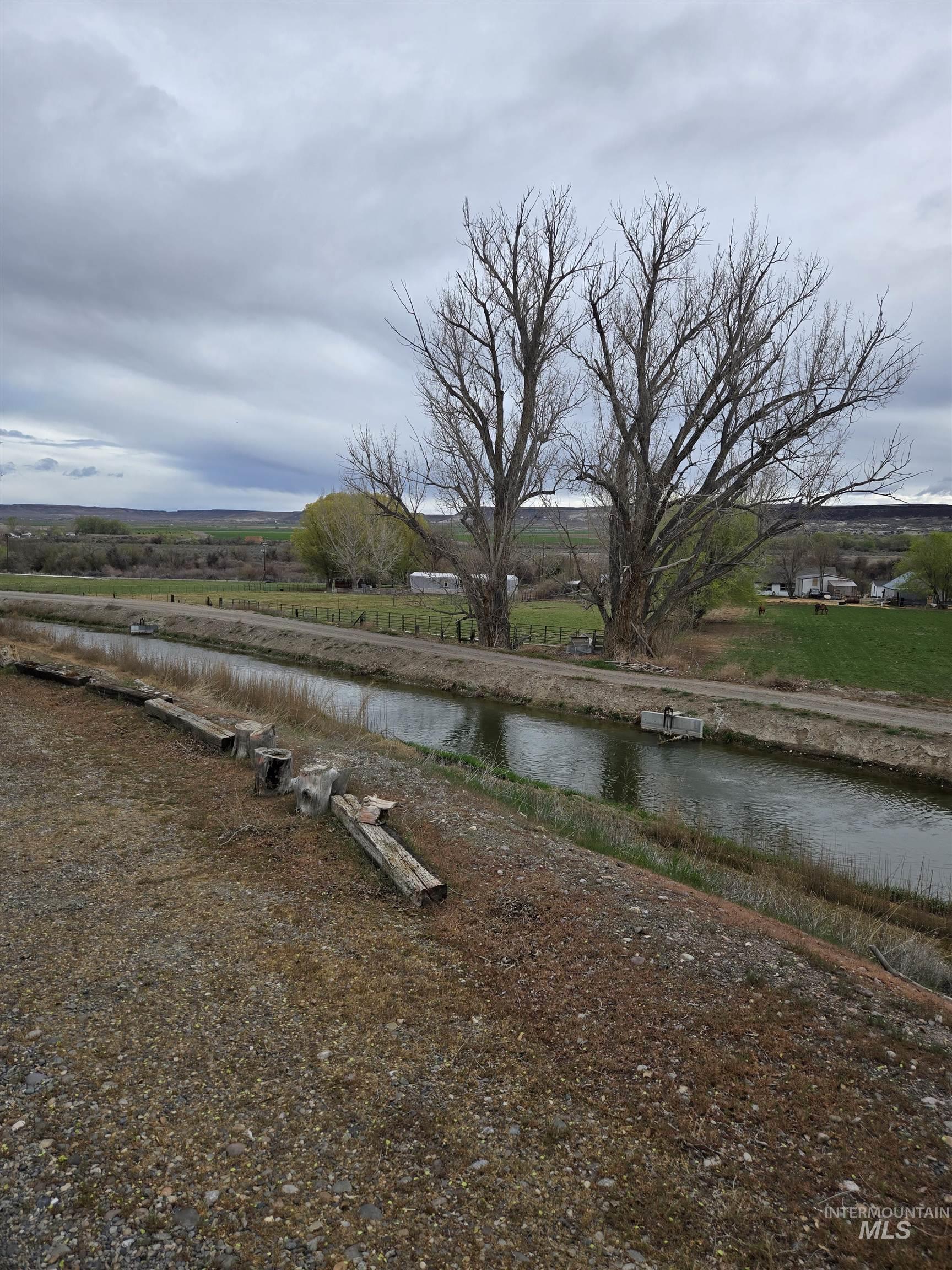 635 Hwy 78, Grand View, Idaho 83624, 1 Bedroom, 1 Bathroom, Residential For Sale, Price $265,000,MLS 98980693