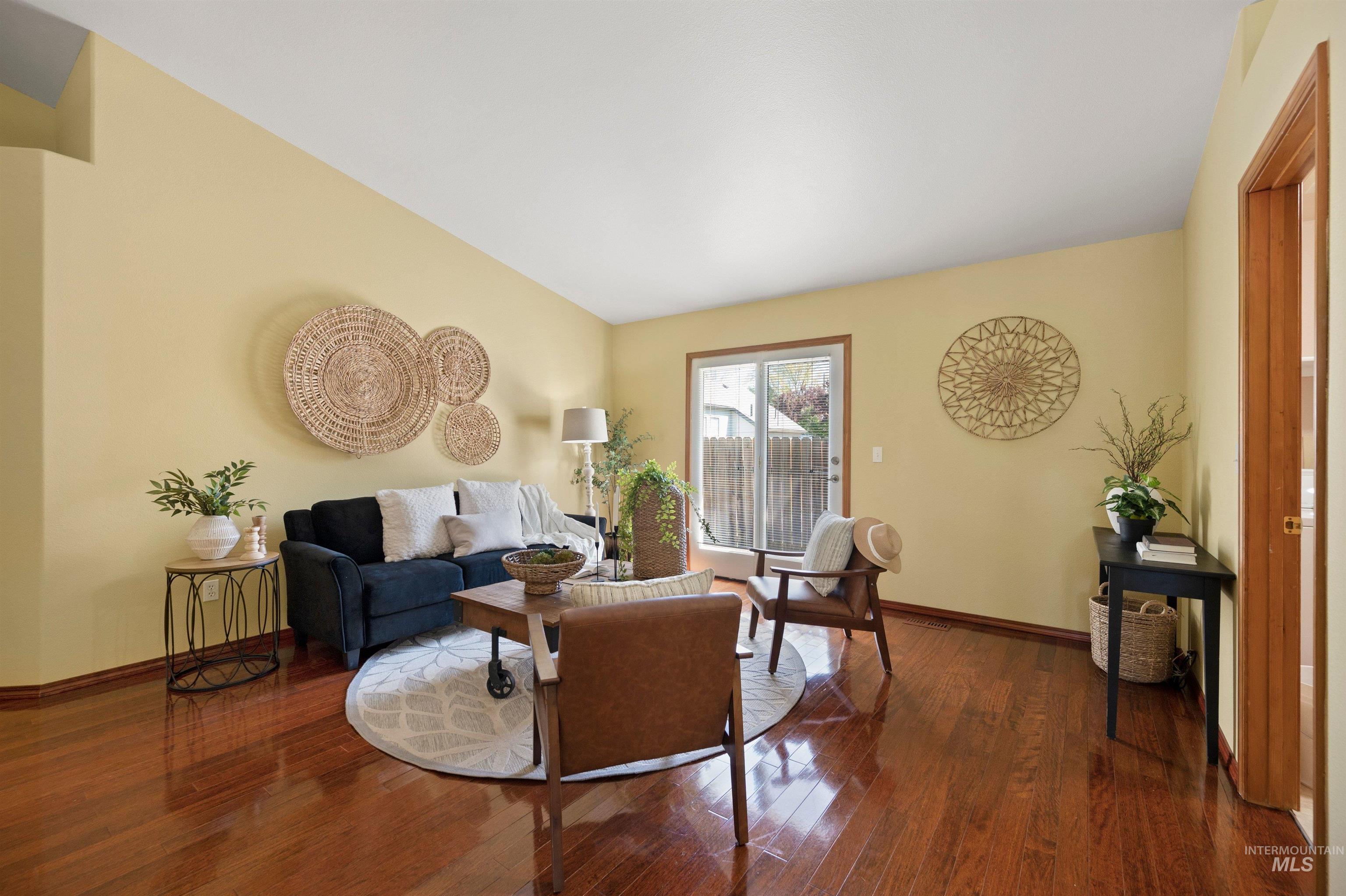 2230 S Sumac Street, Boise, Idaho 83706, 3 Bedrooms, 3 Bathrooms, Residential For Sale, Price $564,900, 98980694