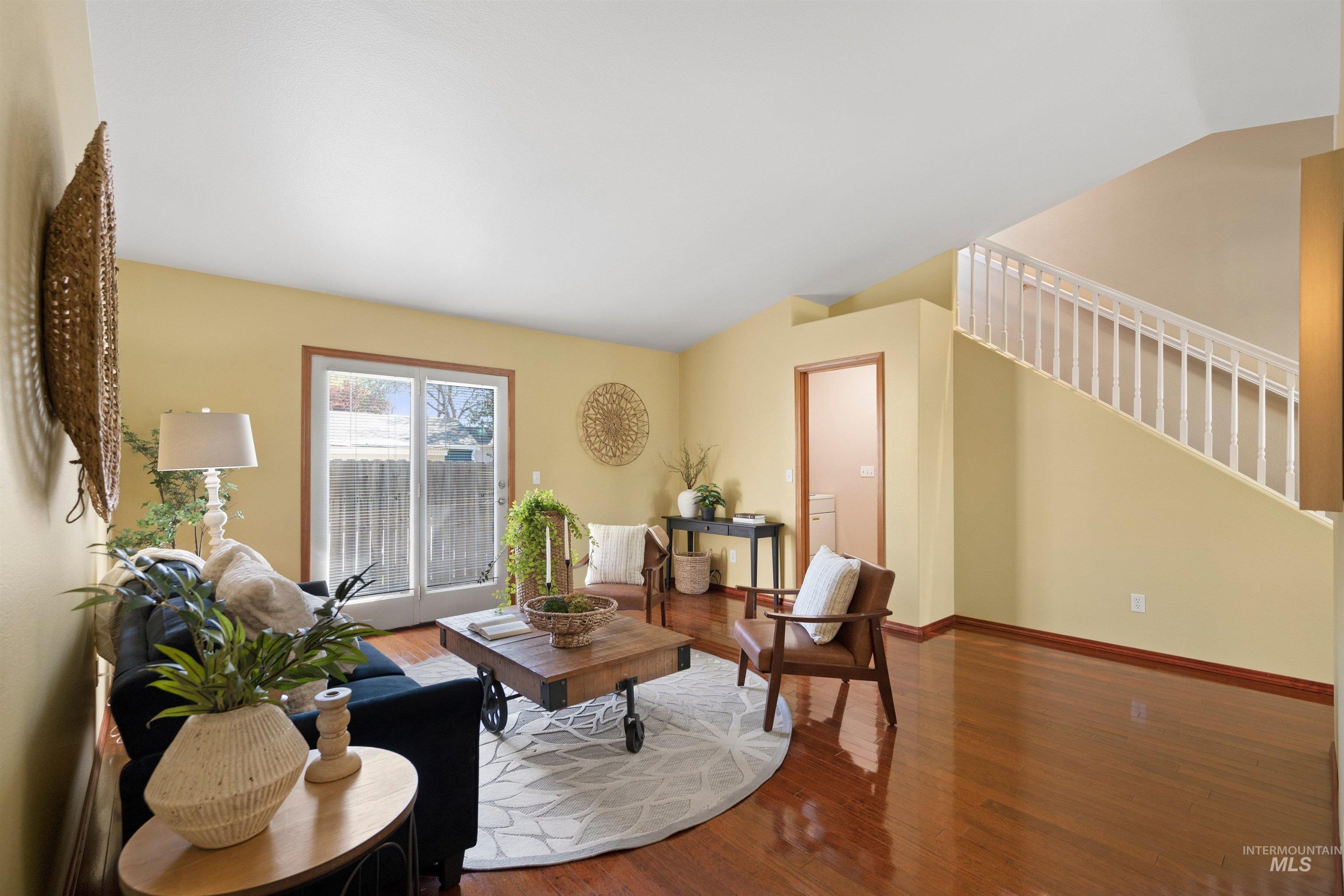 2230 S Sumac Street, Boise, Idaho 83706, 3 Bedrooms, 3 Bathrooms, Residential For Sale, Price $564,900, 98980694