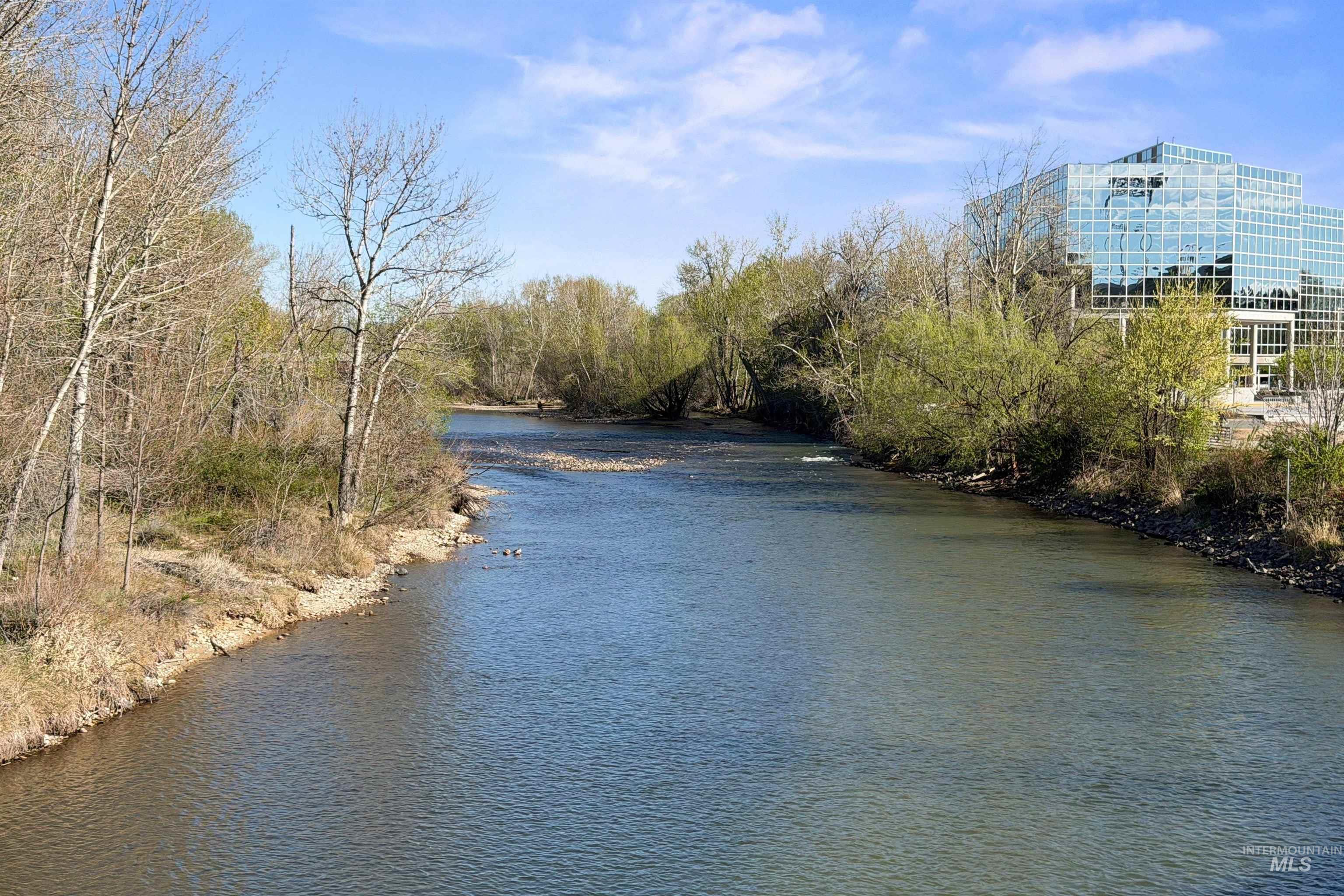 2230 S Sumac Street, Boise, Idaho 83706, 3 Bedrooms, 3 Bathrooms, Residential For Sale, Price $564,900, 98980694