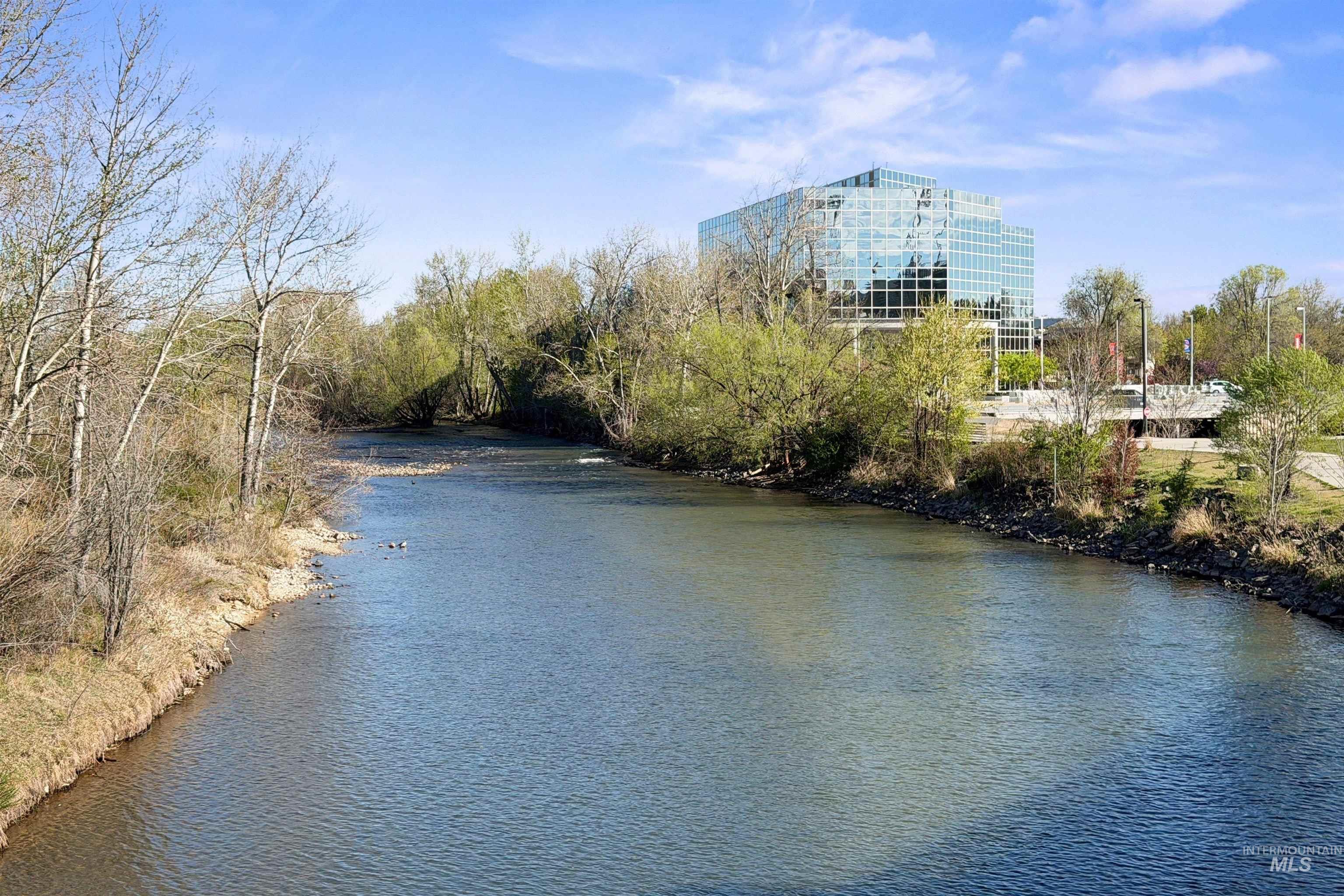 2230 S Sumac Street, Boise, Idaho 83706, 3 Bedrooms, 3 Bathrooms, Residential For Sale, Price $564,900, 98980694