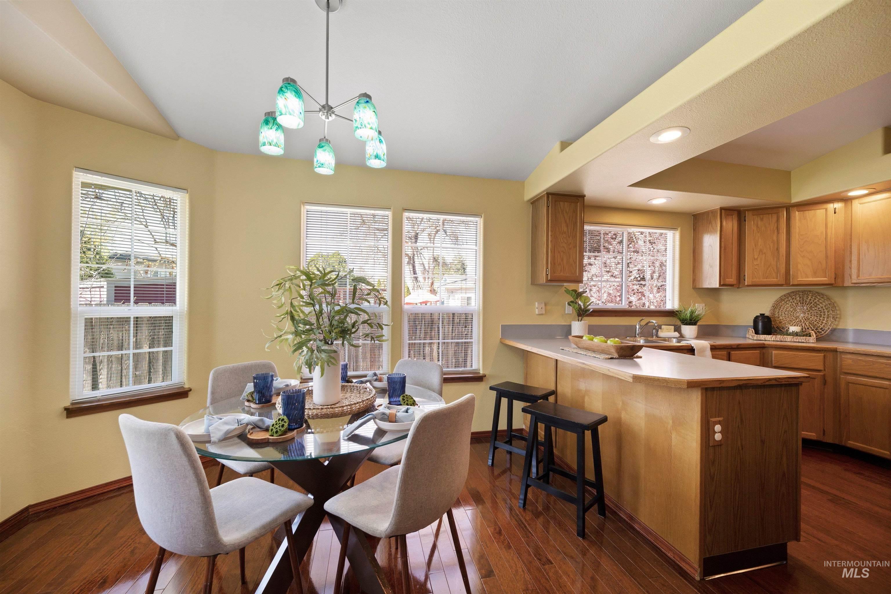 2230 S Sumac Street, Boise, Idaho 83706, 3 Bedrooms, 3 Bathrooms, Residential For Sale, Price $564,900, 98980694