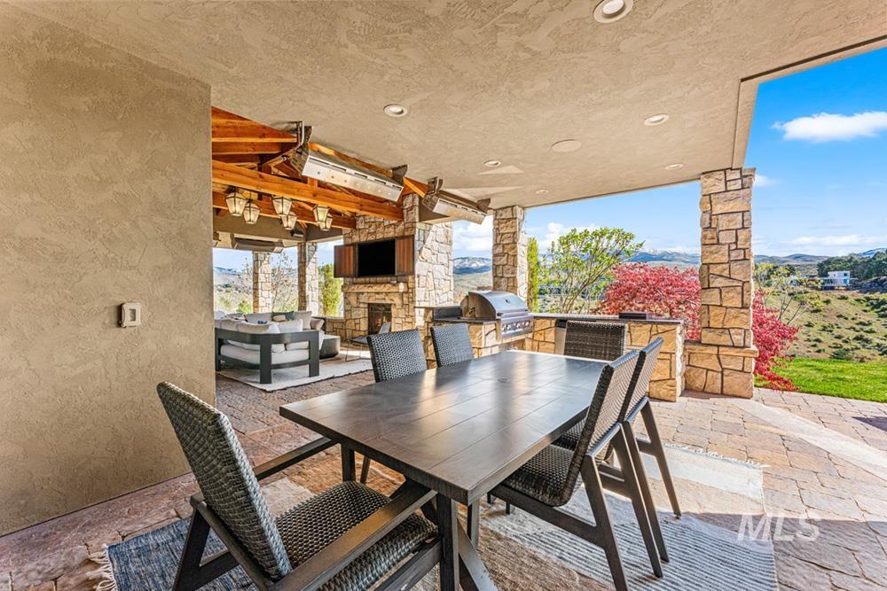 513 E Orion Ct, Boise, Idaho 83702, 5 Bedrooms, 5 Bathrooms, Residential For Sale, Price $3,200,000, 98980696