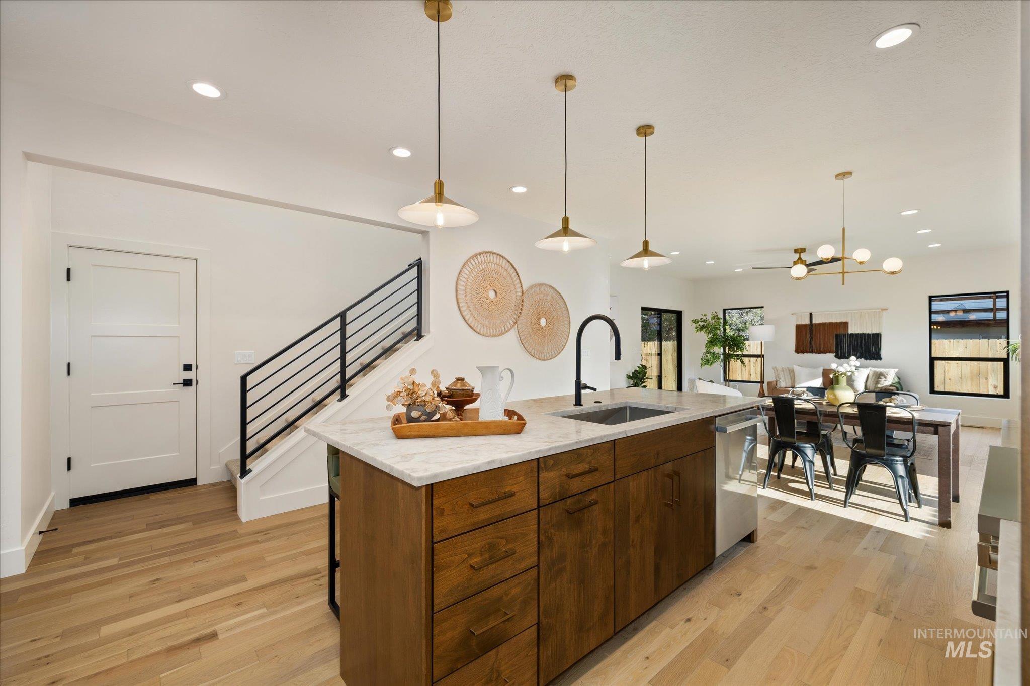 5612 W Grover St, Boise, Idaho 83705, 3 Bedrooms, 2.5 Bathrooms, Residential For Sale, Price $749,400,MLS 98980697