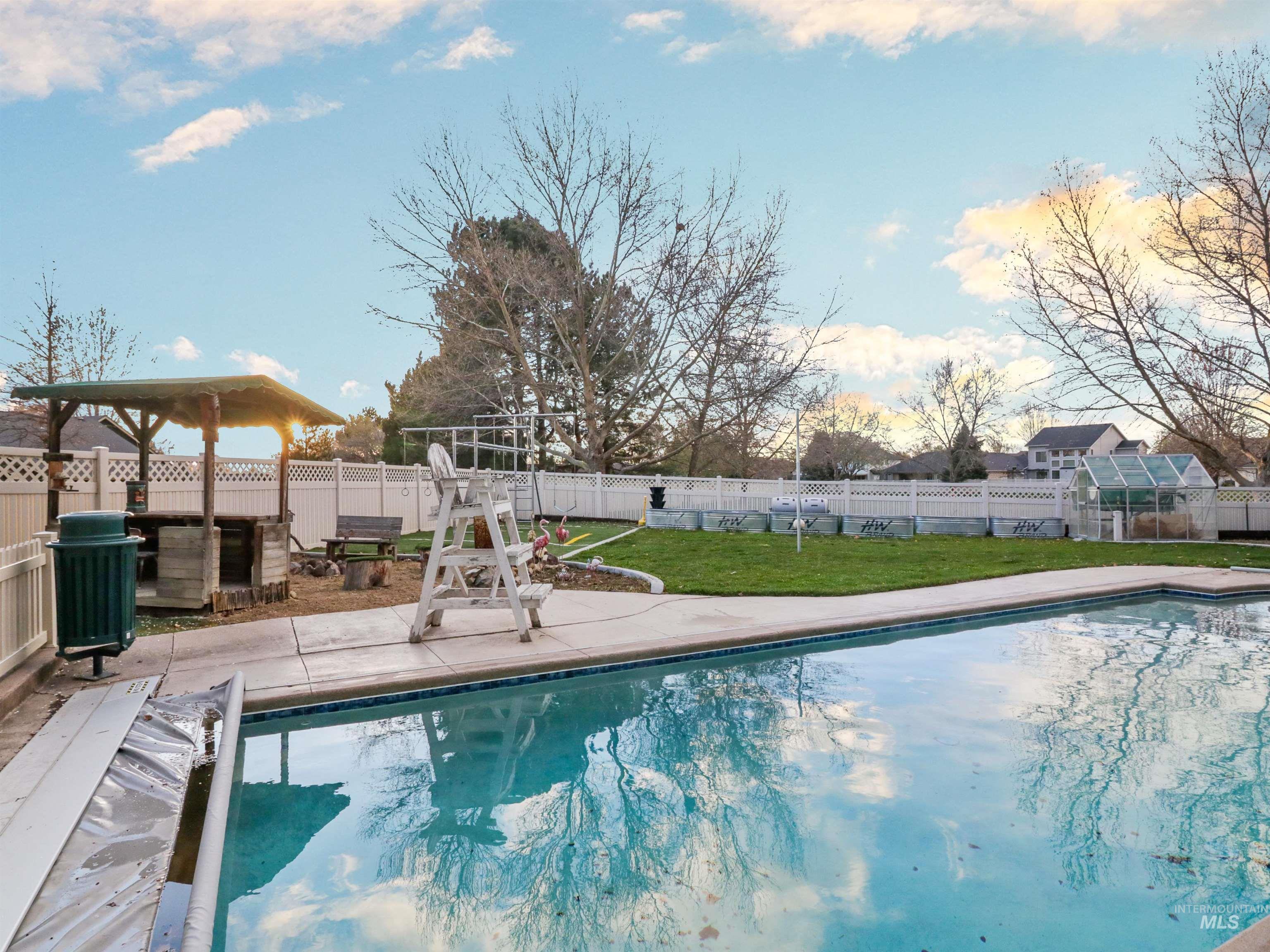 2291 W Windchime Dr, Meridian, Idaho 83642, 5 Bedrooms, 4 Bathrooms, Residential For Sale, Price $789,000,MLS 98980698