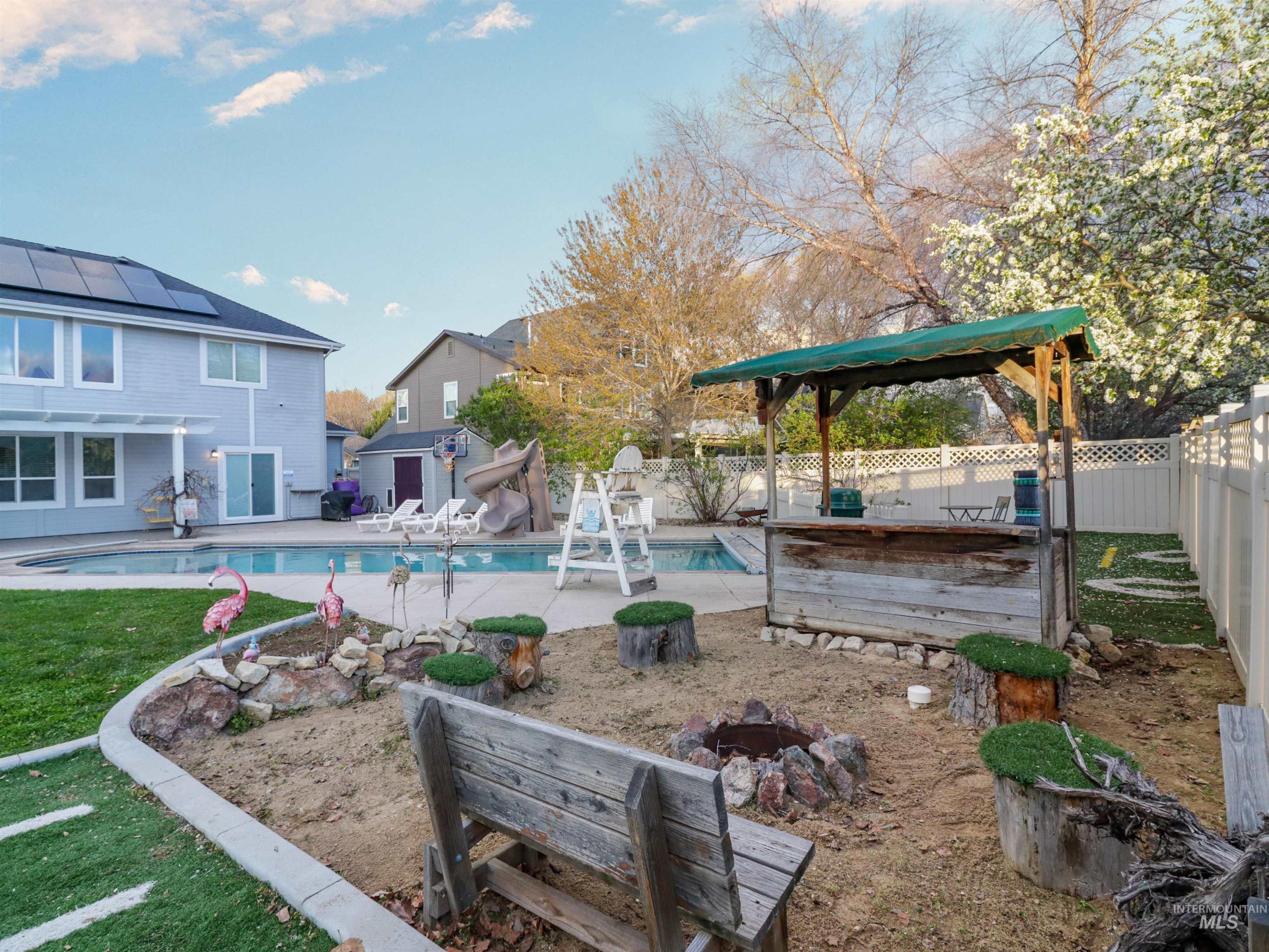 2291 W Windchime Dr, Meridian, Idaho 83642, 5 Bedrooms, 4 Bathrooms, Residential For Sale, Price $789,000,MLS 98980698