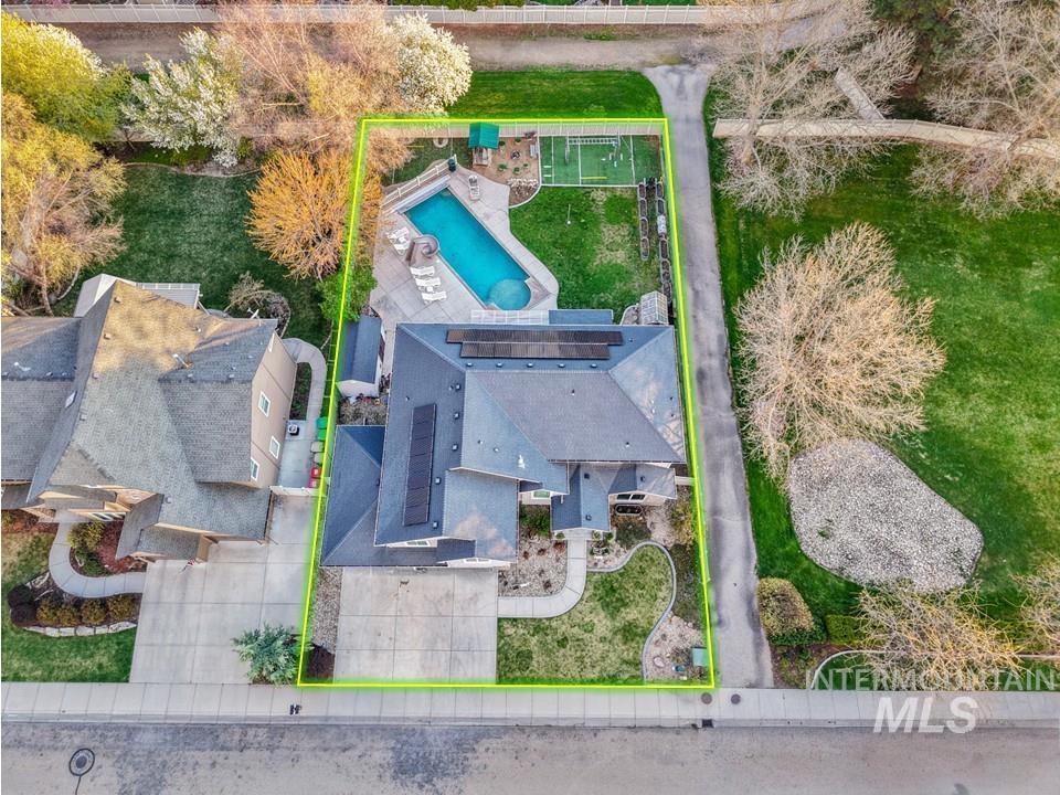 2291 W Windchime Dr, Meridian, Idaho 83642, 5 Bedrooms, 4 Bathrooms, Residential For Sale, Price $789,000,MLS 98980698