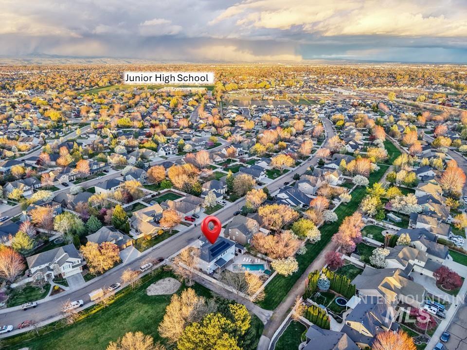 2291 W Windchime Dr, Meridian, Idaho 83642, 5 Bedrooms, 4 Bathrooms, Residential For Sale, Price $789,000,MLS 98980698