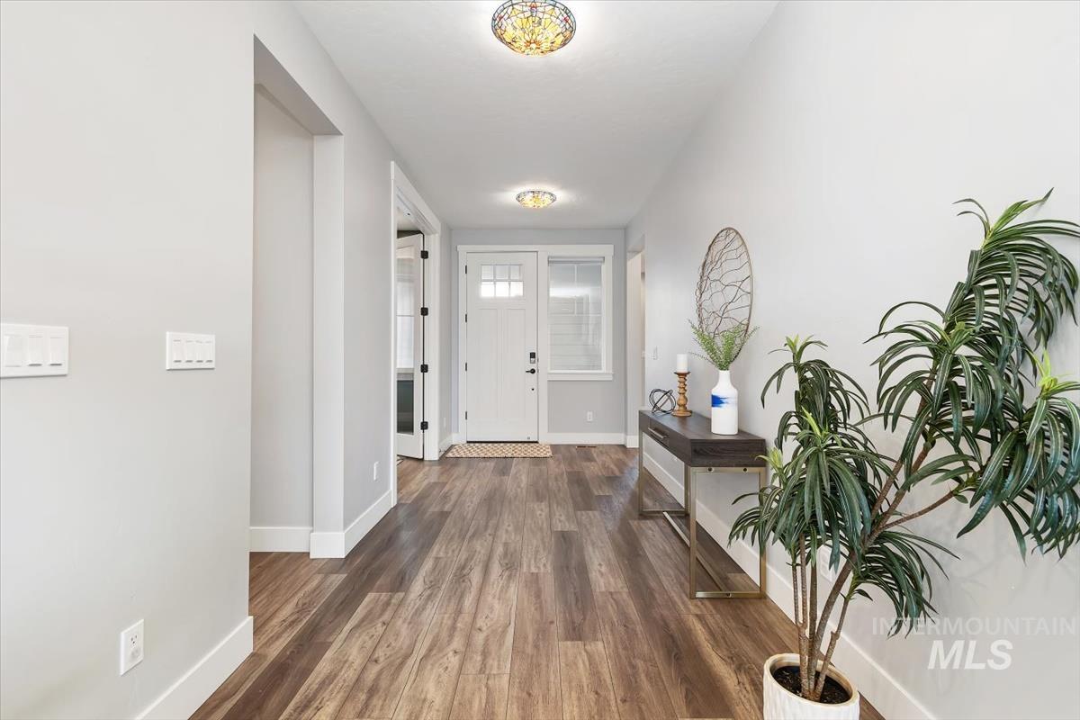 17628 N Pass City Pl, Nampa, Idaho 83687, 4 Bedrooms, 2.5 Bathrooms, Residential For Sale, Price $879,000,MLS 98980704