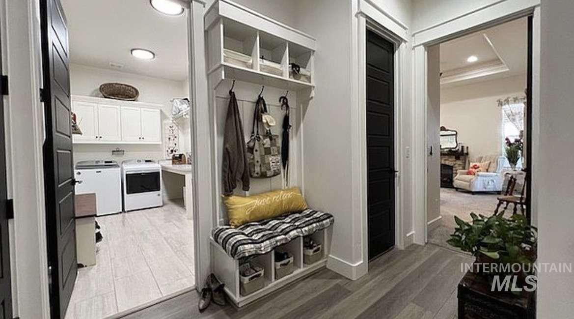 8834 E Snow Drop St, Nampa, Idaho 83687, 3 Bedrooms, 2 Bathrooms, Residential For Sale, Price $689,900,MLS 98980705