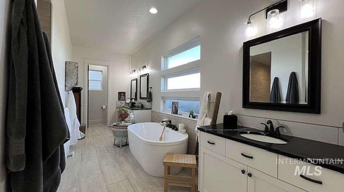 8834 E Snow Drop St, Nampa, Idaho 83687, 3 Bedrooms, 2 Bathrooms, Residential For Sale, Price $689,900,MLS 98980705